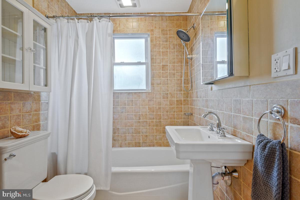 TAKOMA PARK - Residential