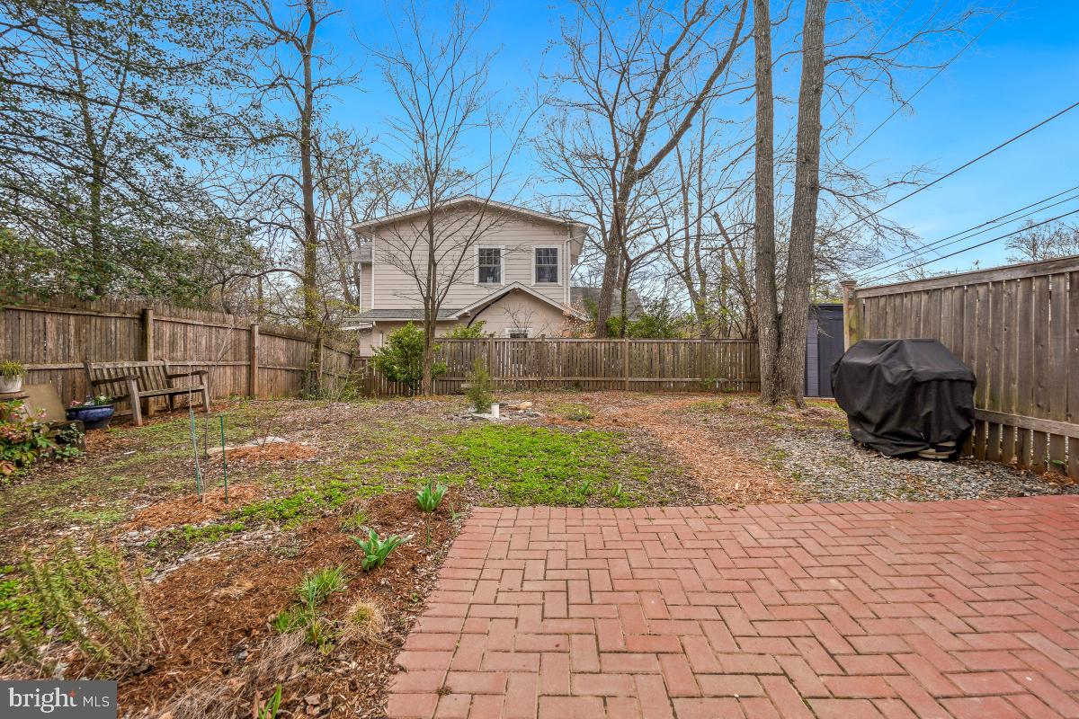 TAKOMA PARK - Residential