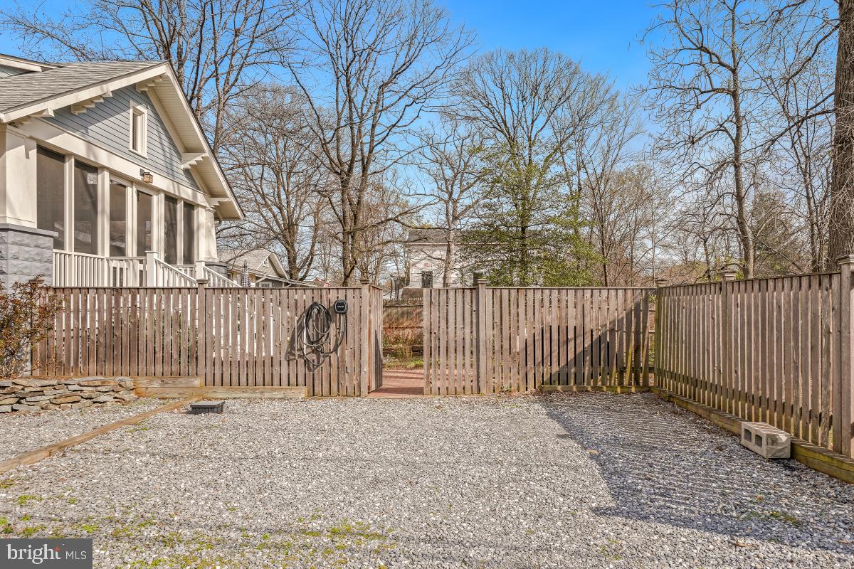 TAKOMA PARK - Residential