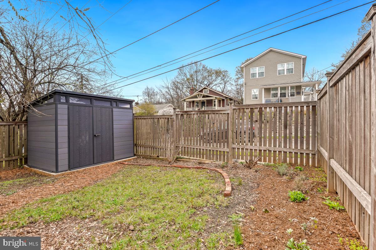 TAKOMA PARK - Residential