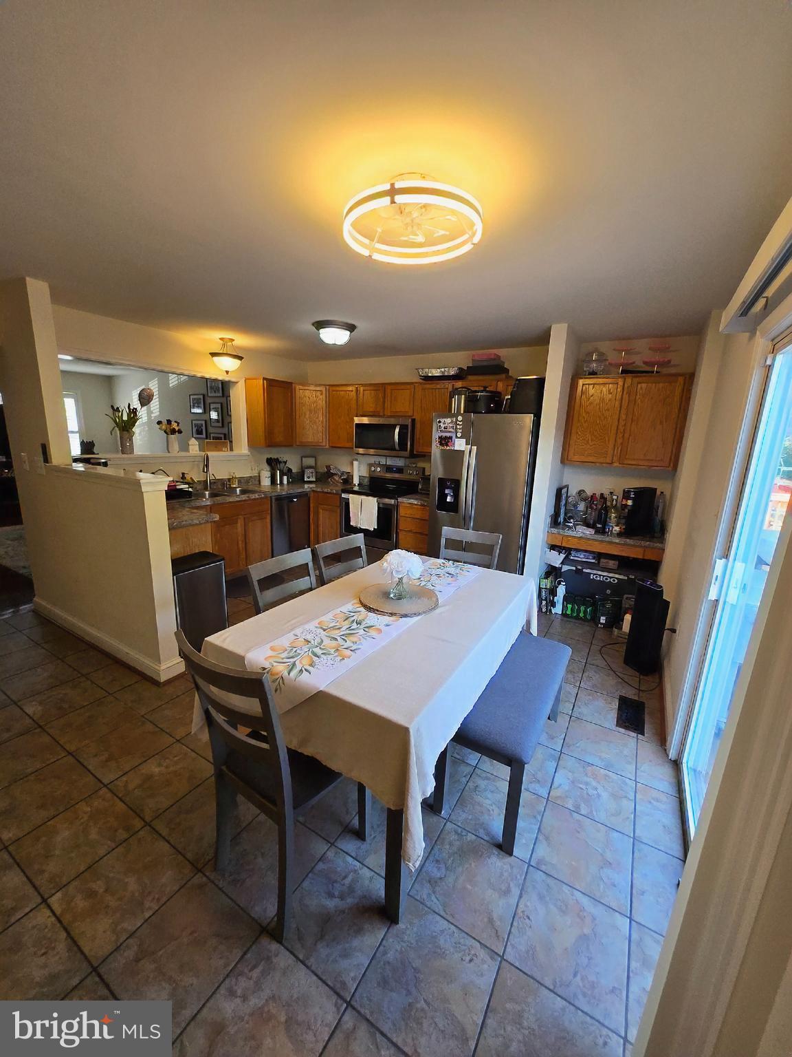 HIGHLANDS OF WARRENTON PHASE 2 - Residential