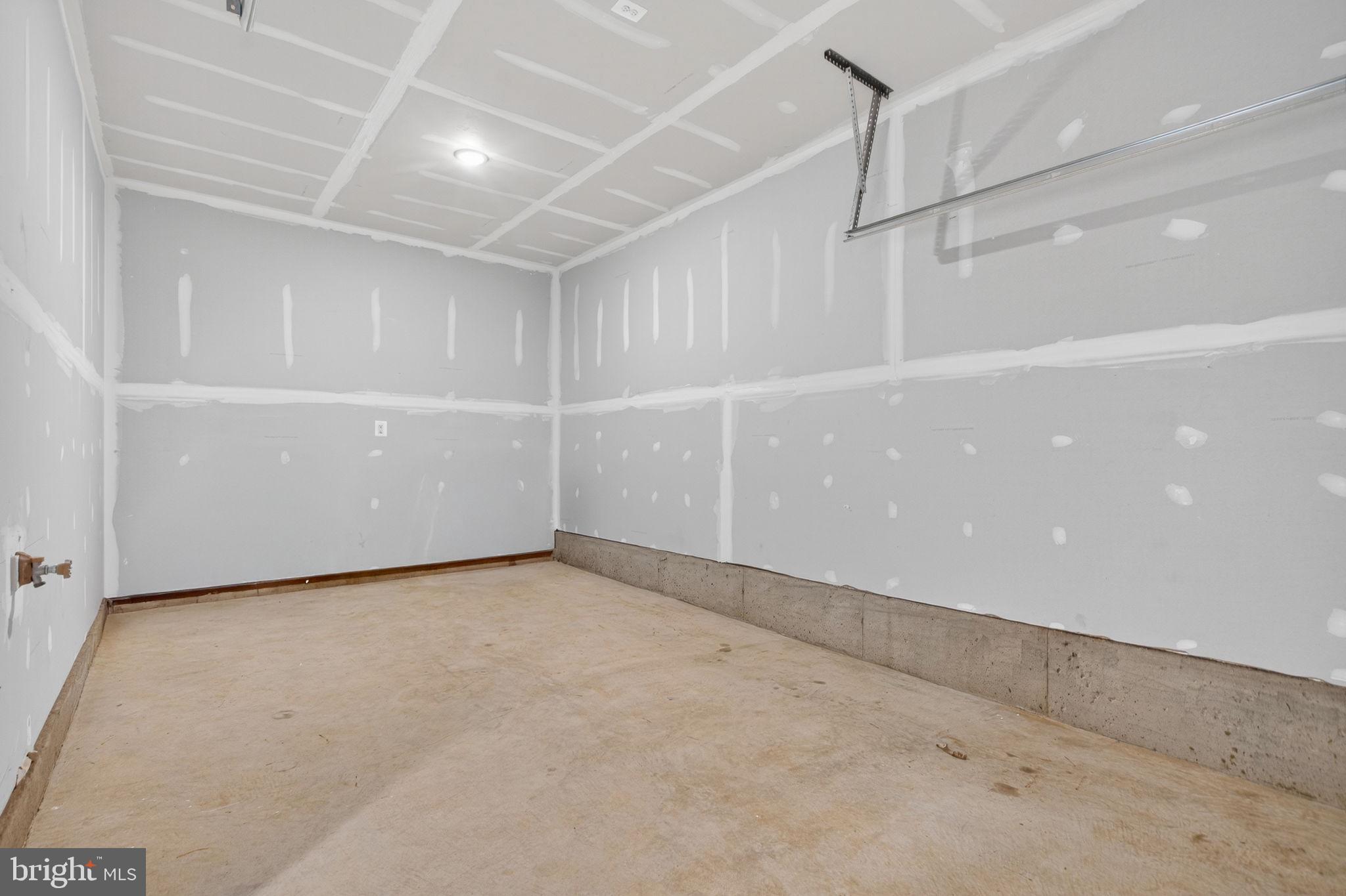 WILDERNESS SHORES - Residential Lease