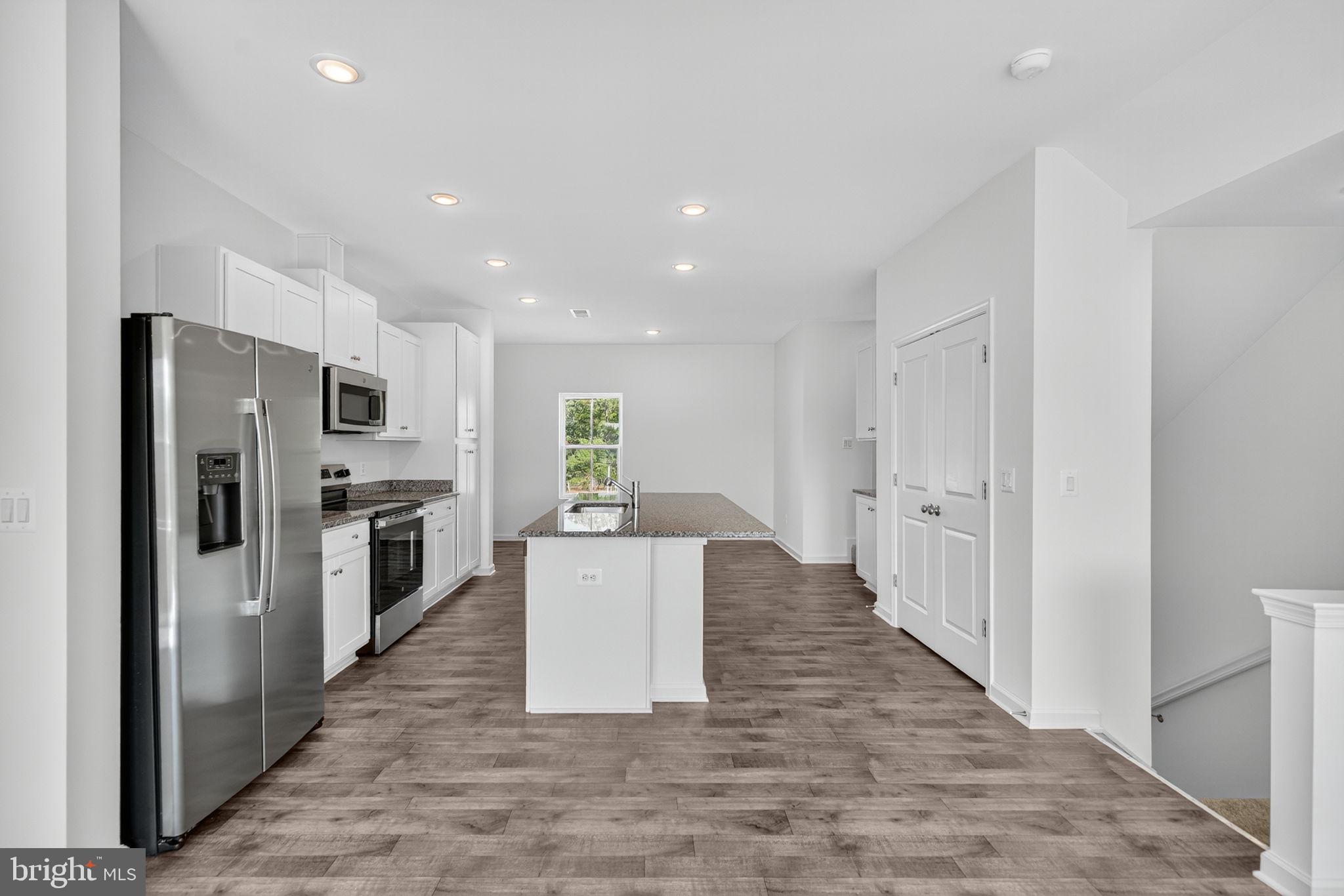 WILDERNESS SHORES - Residential Lease