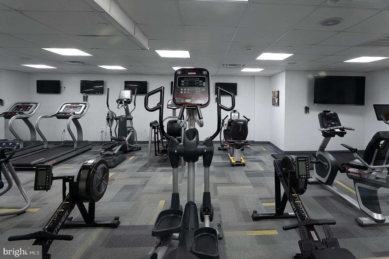 PRESIDENTIAL ESTS - Residential