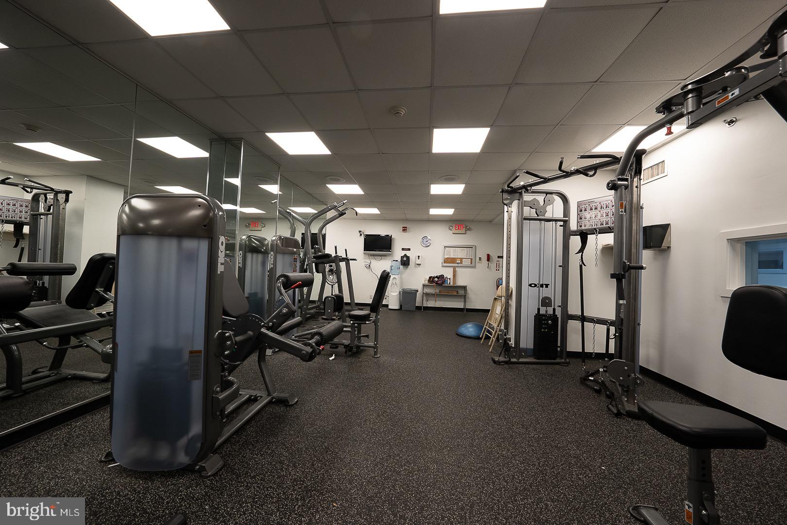 PRESIDENTIAL ESTS - Residential