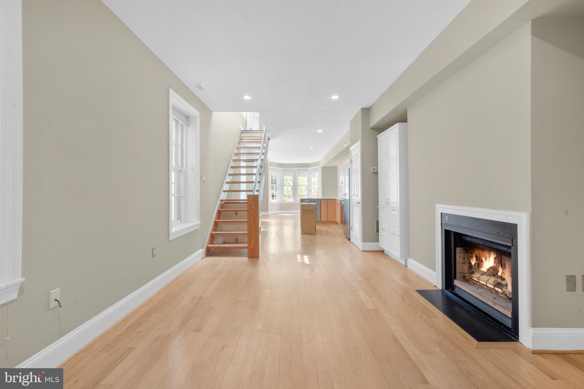 FAIRMOUNT - Residential