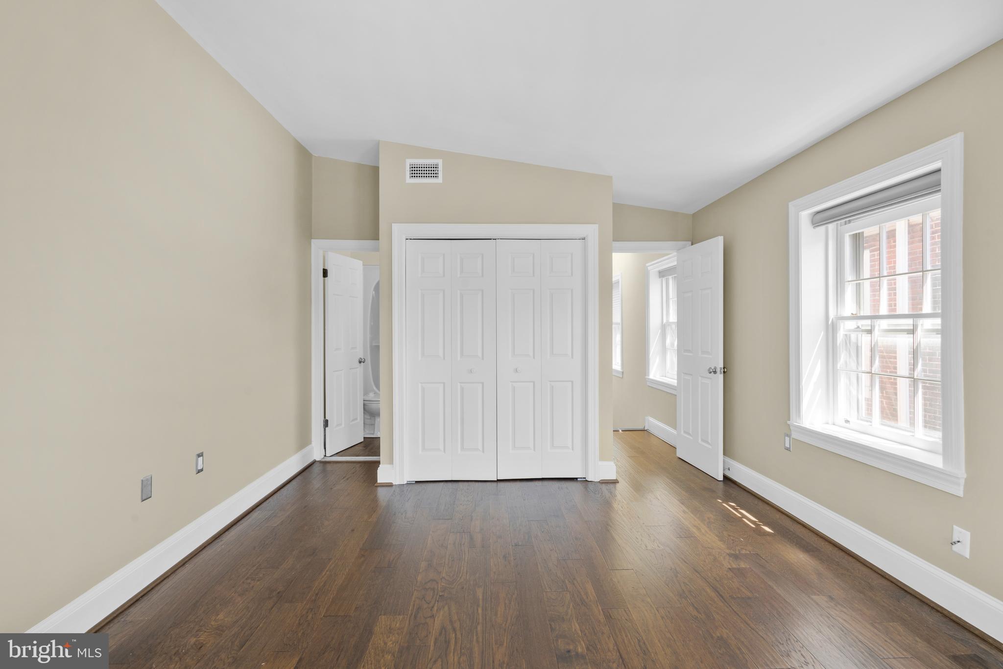 FAIRMOUNT - Residential