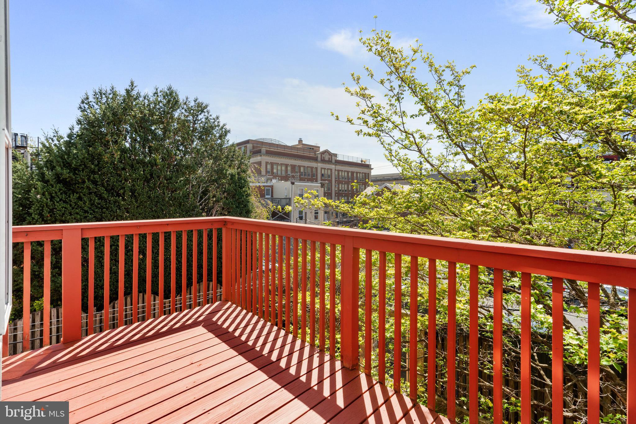 FAIRMOUNT - Residential