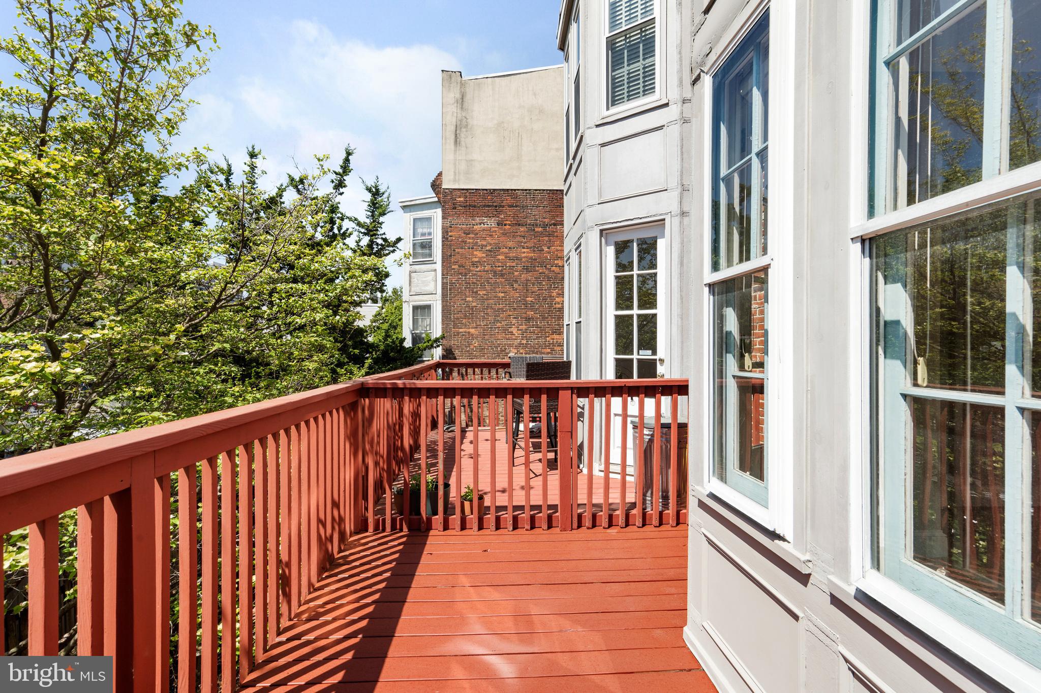 FAIRMOUNT - Residential