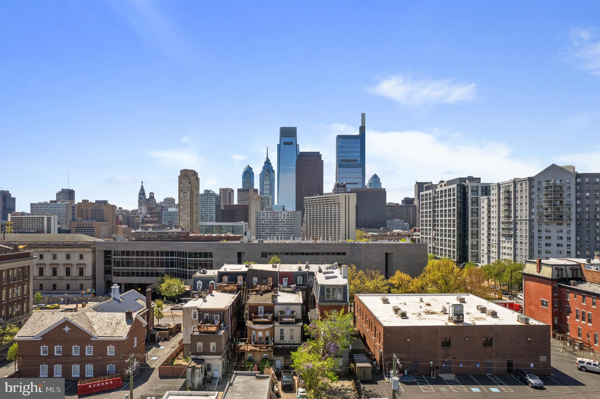 FAIRMOUNT - Residential