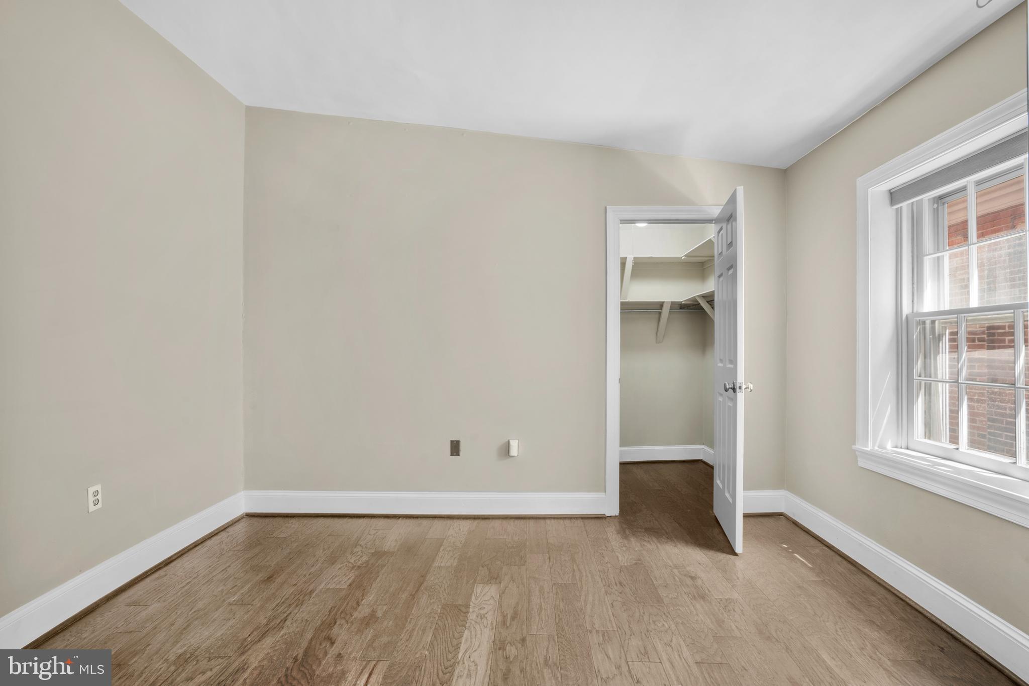 FAIRMOUNT - Residential