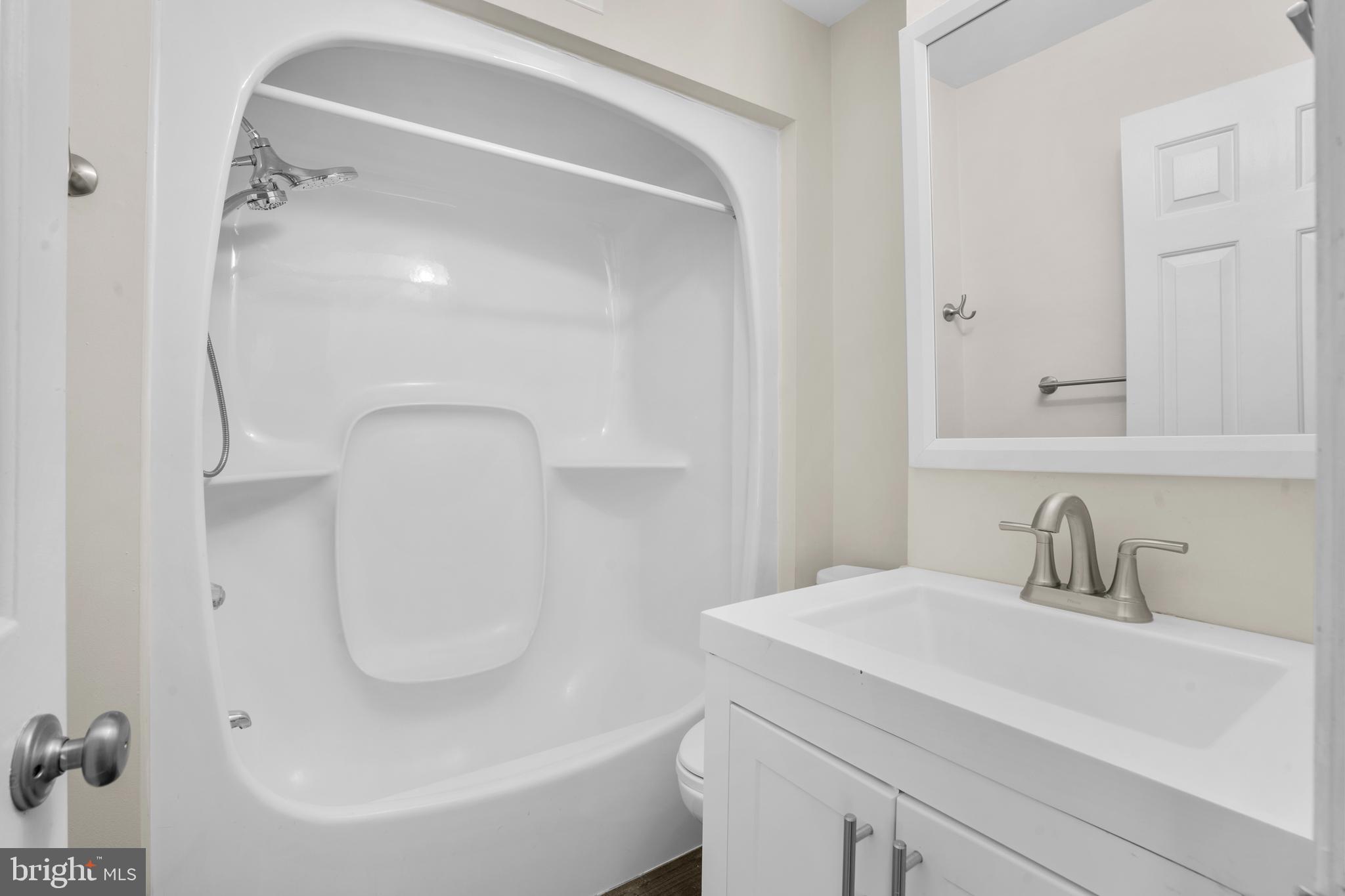 FAIRMOUNT - Residential