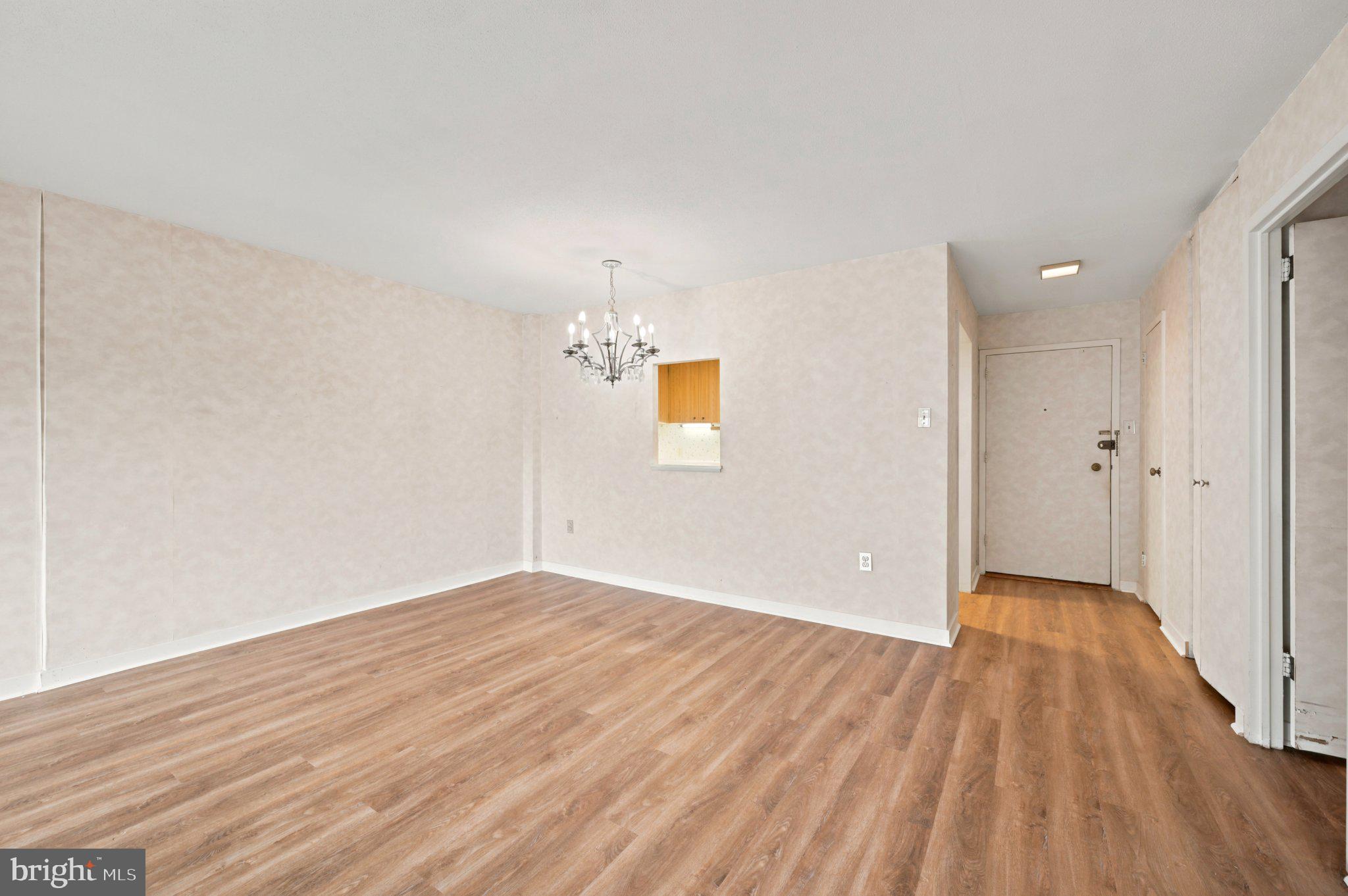 100 WEST AVENUE 202-S