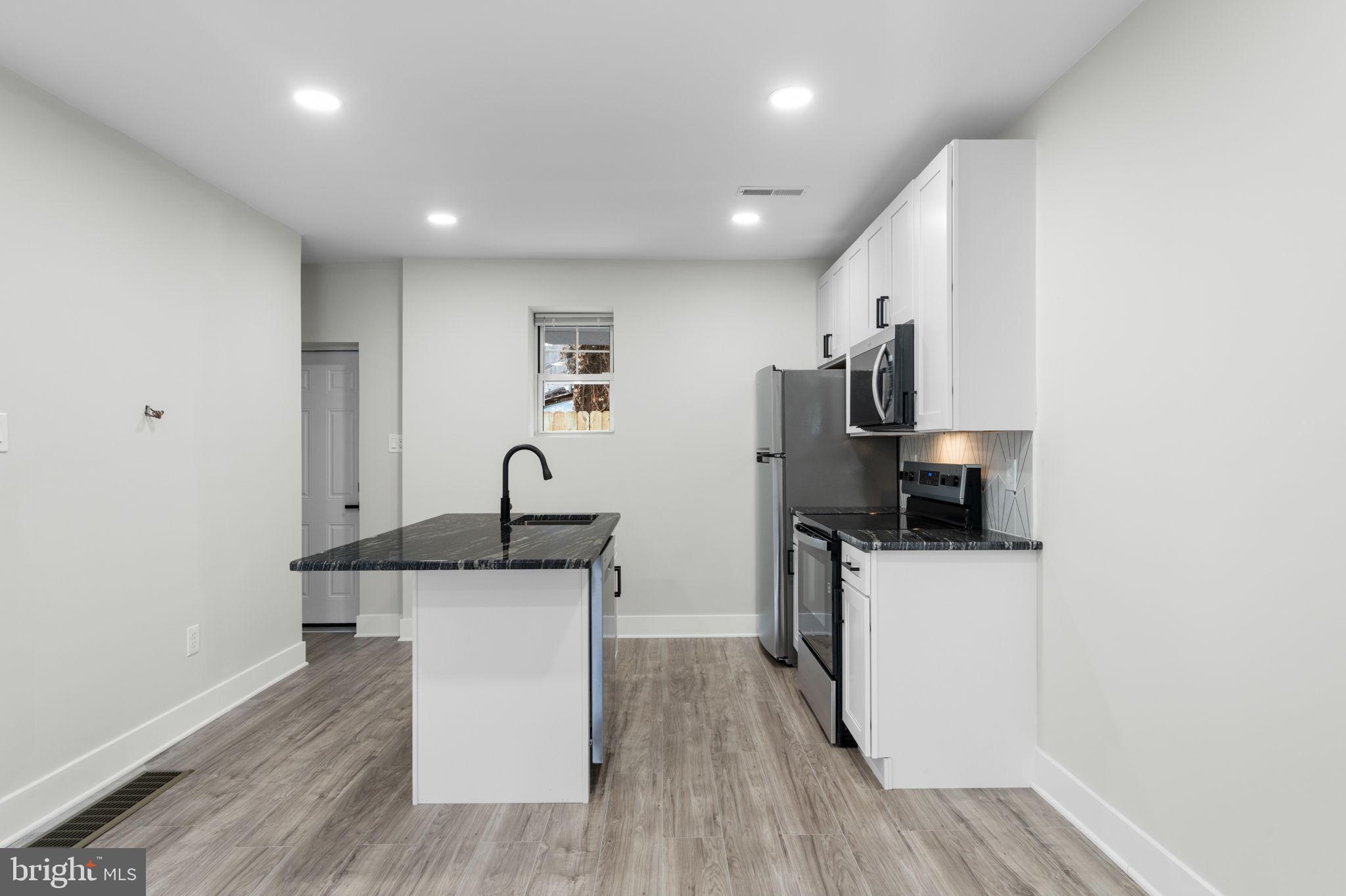 WEST POWELTON - Residential