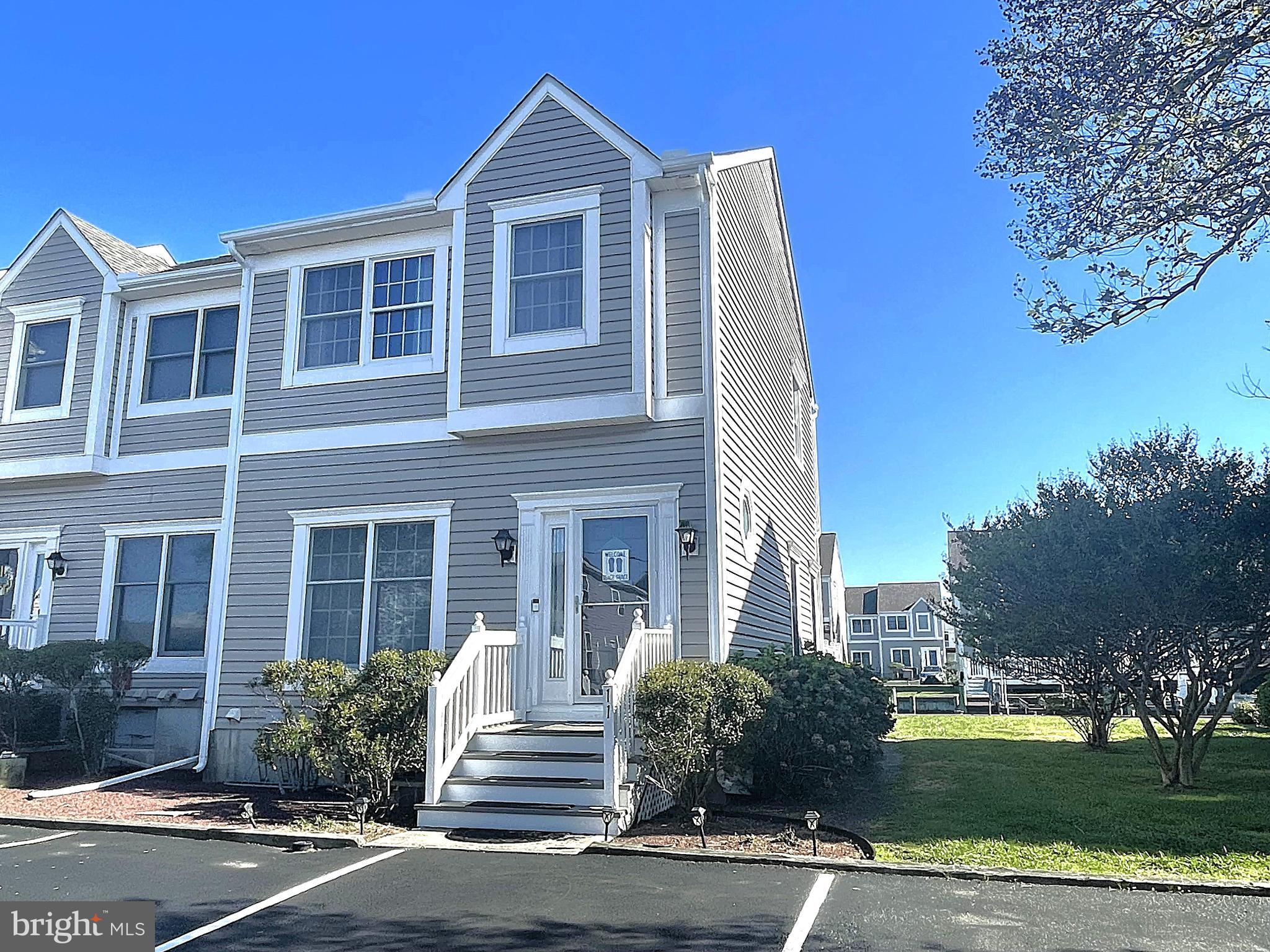 TOWNES OF NANTUCKET - Residential