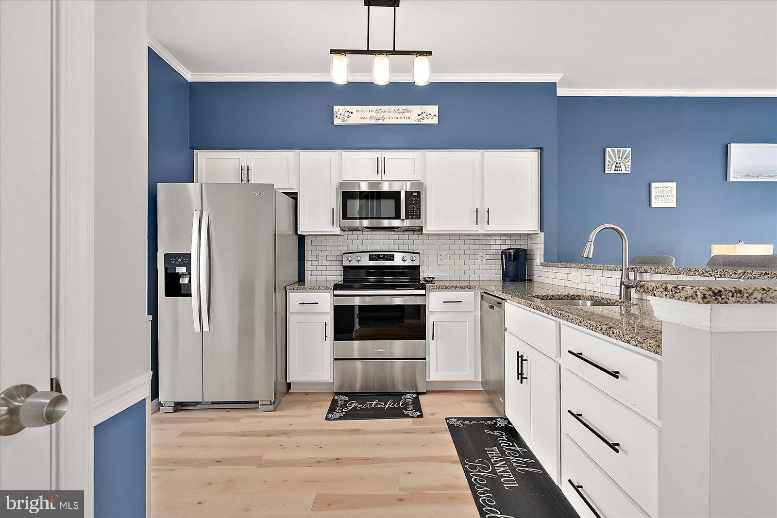 TOWNES OF NANTUCKET - Residential