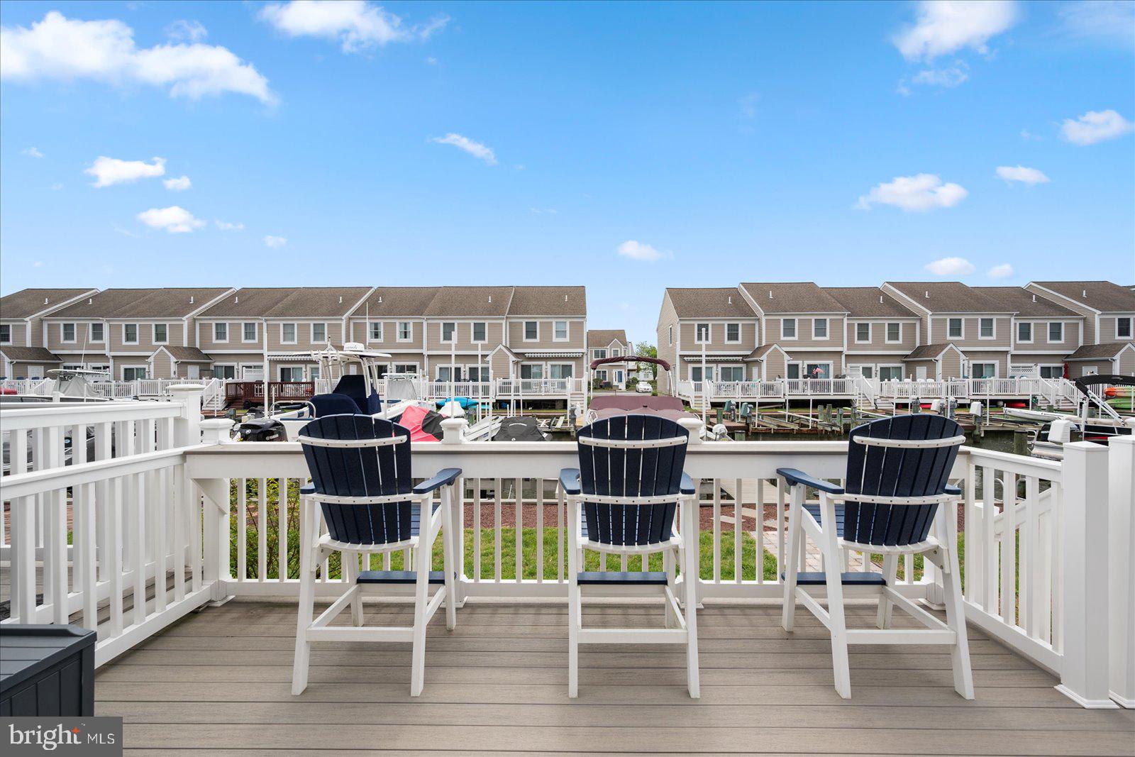 TOWNES OF NANTUCKET - Residential