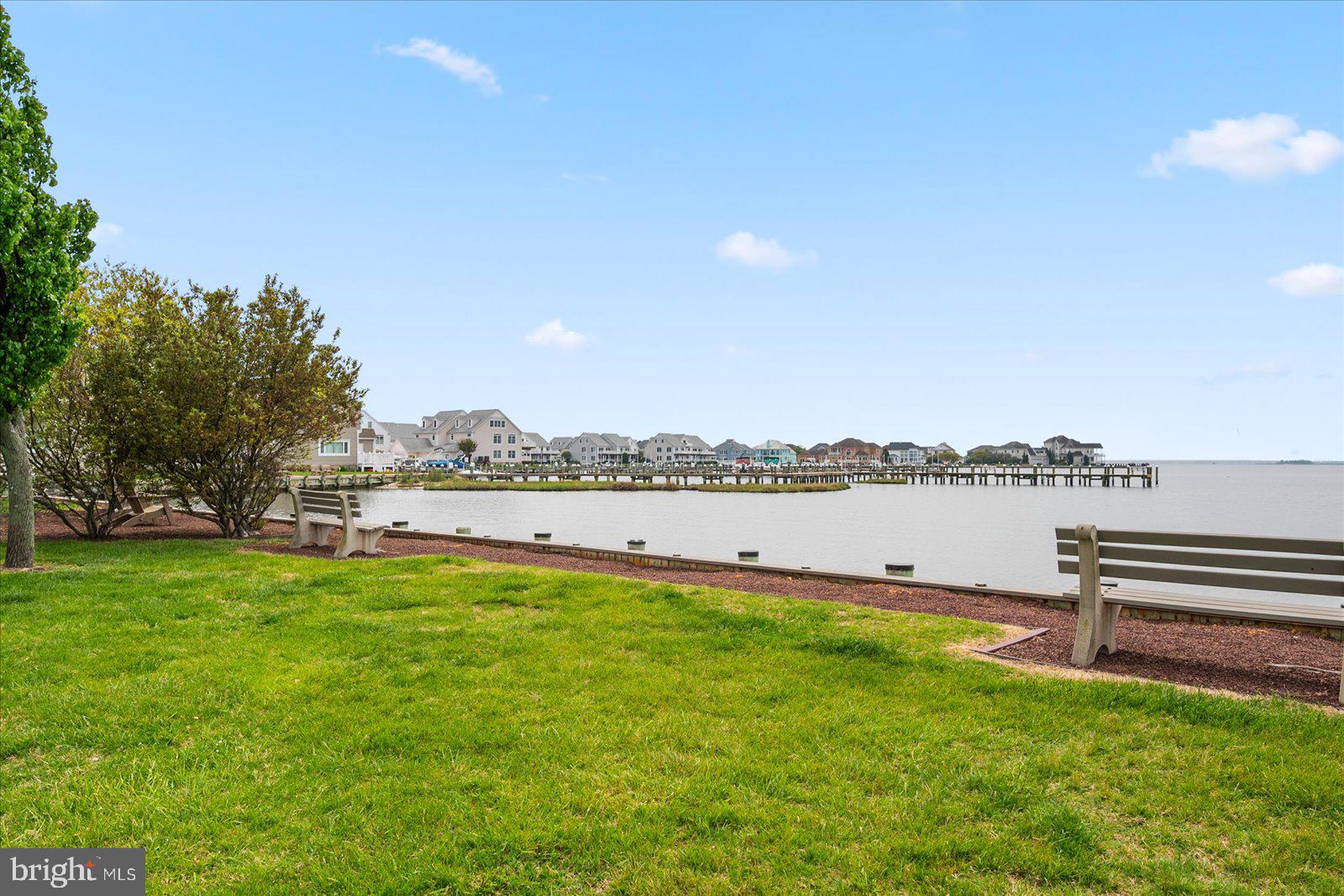 TOWNES OF NANTUCKET - Residential