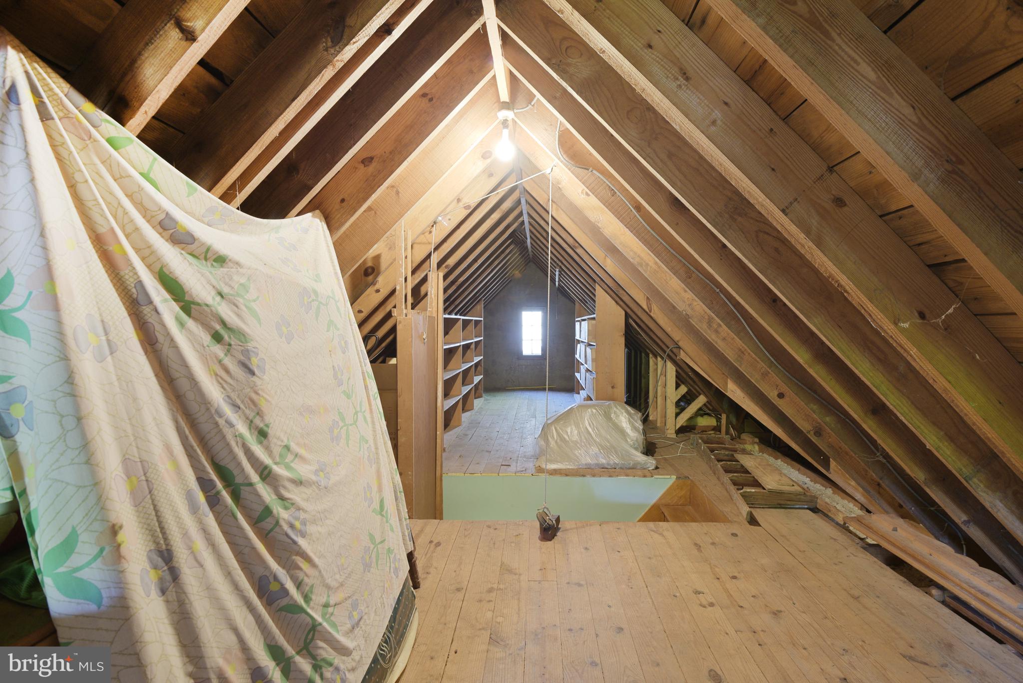 BRADLEY WOODS - Residential