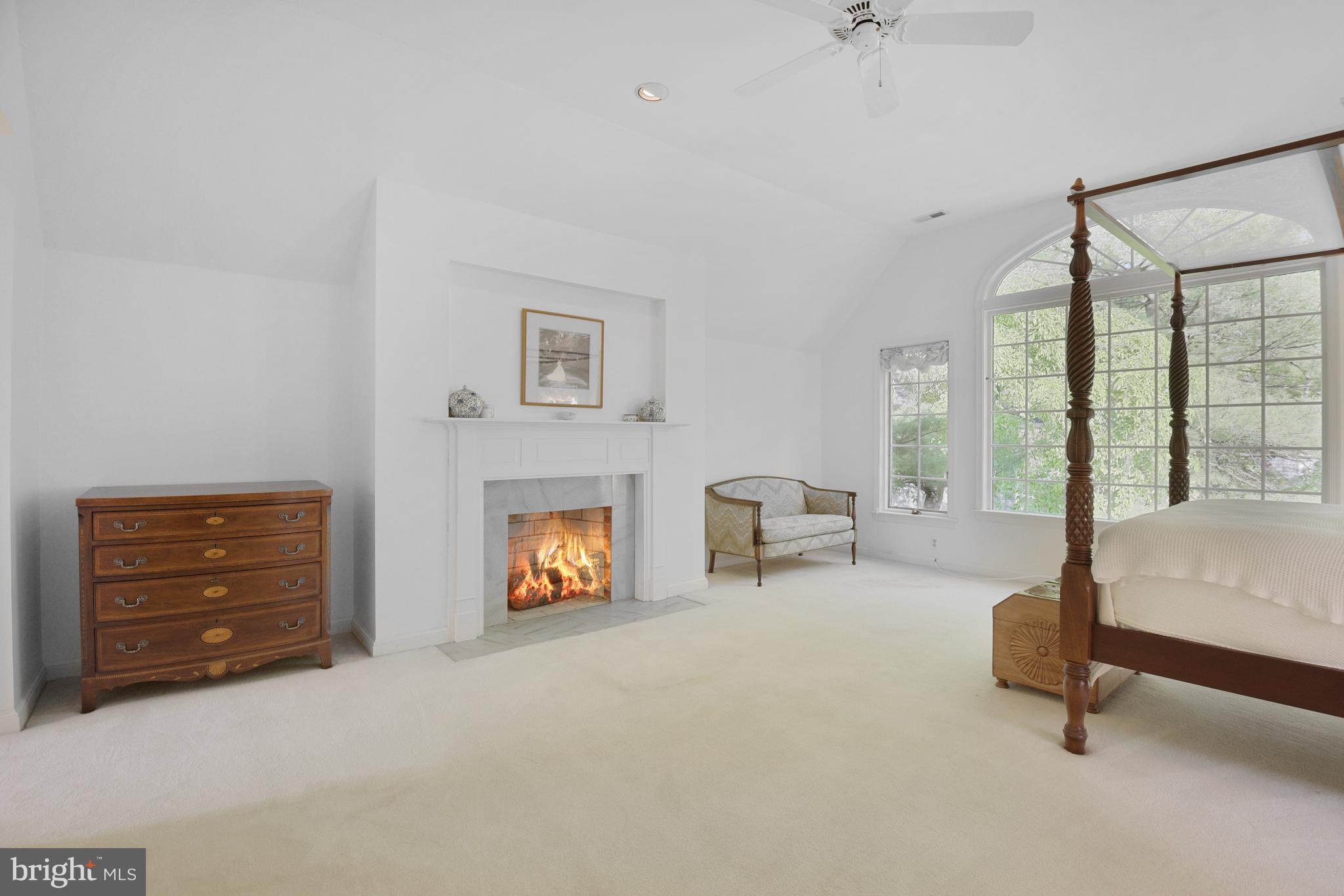 BRADLEY WOODS - Residential