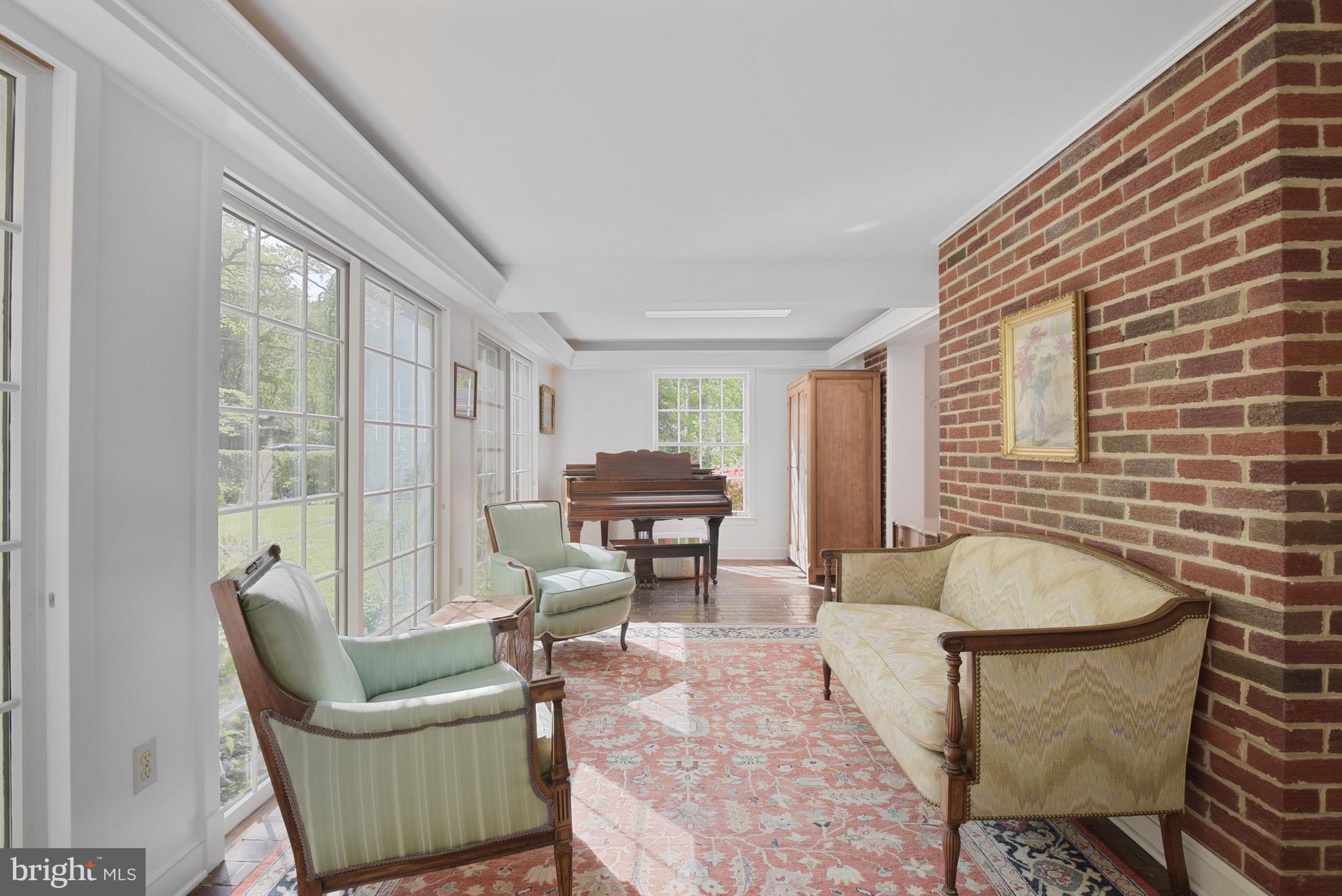 BRADLEY WOODS - Residential