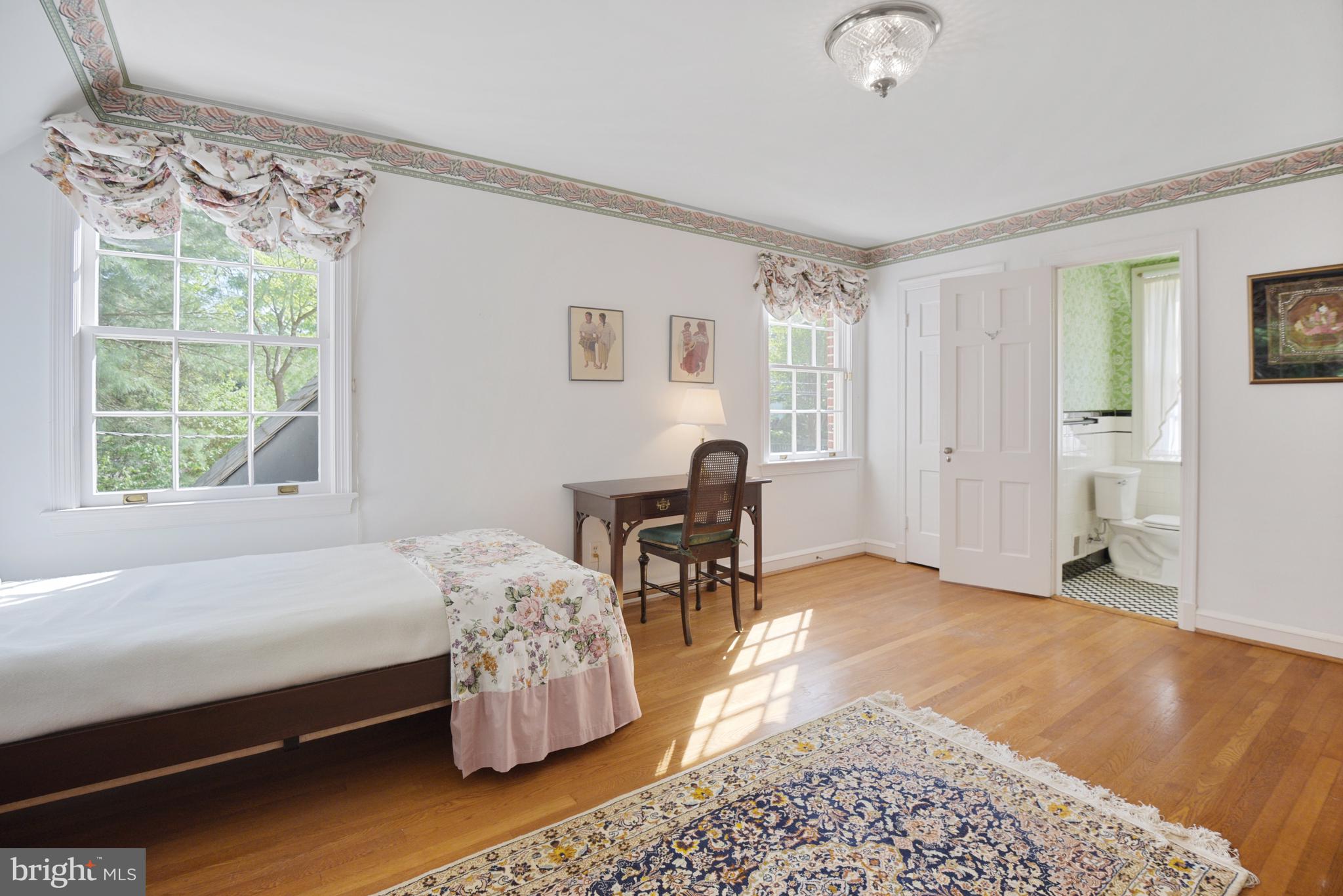 BRADLEY WOODS - Residential