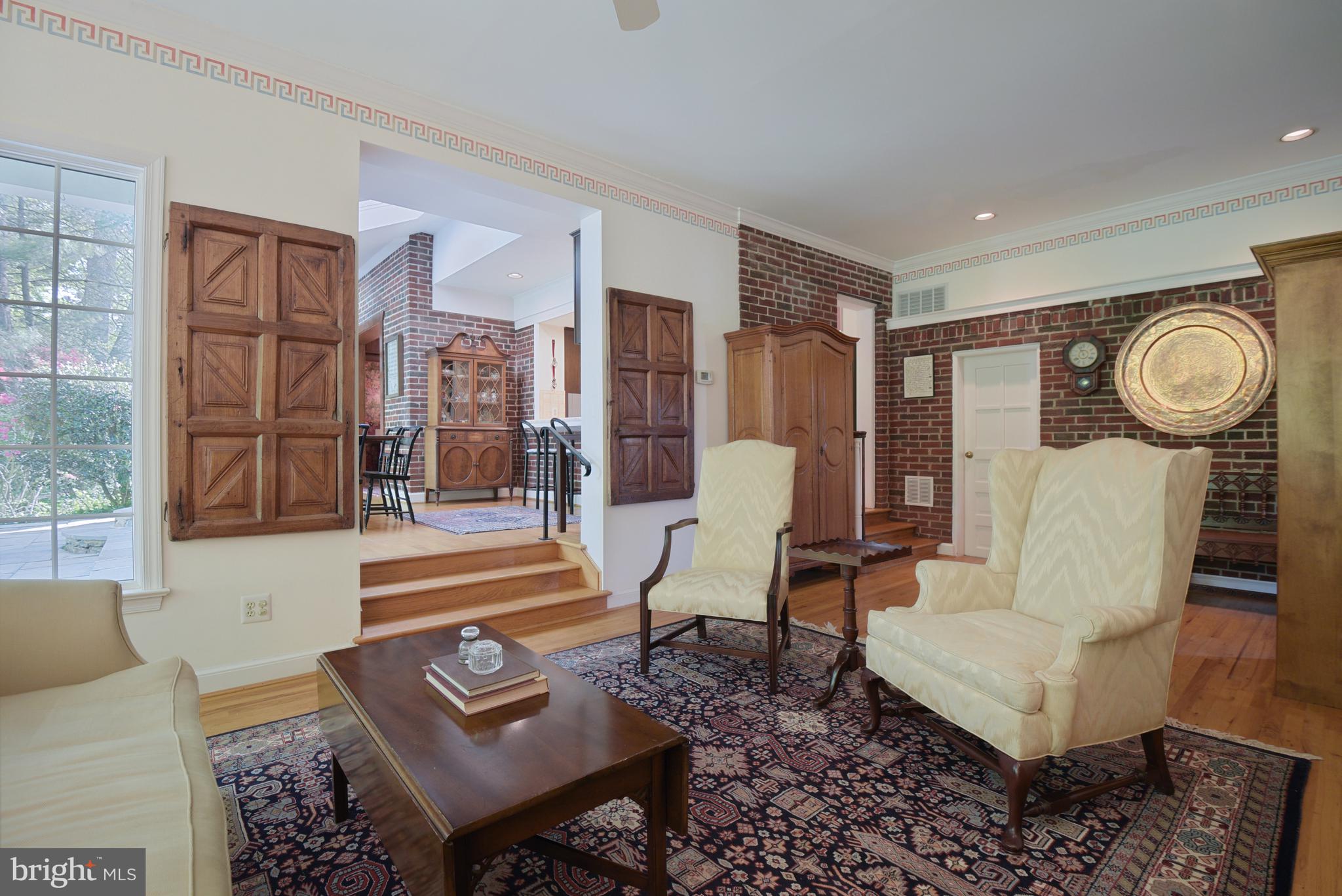 BRADLEY WOODS - Residential