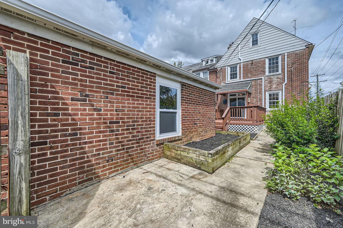 RODGERS FORGE - Residential