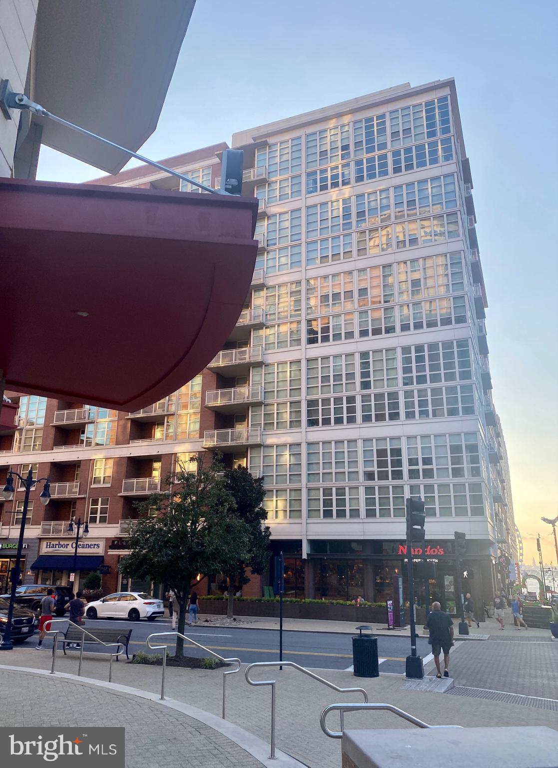 NATIONAL HARBOR - Residential Lease