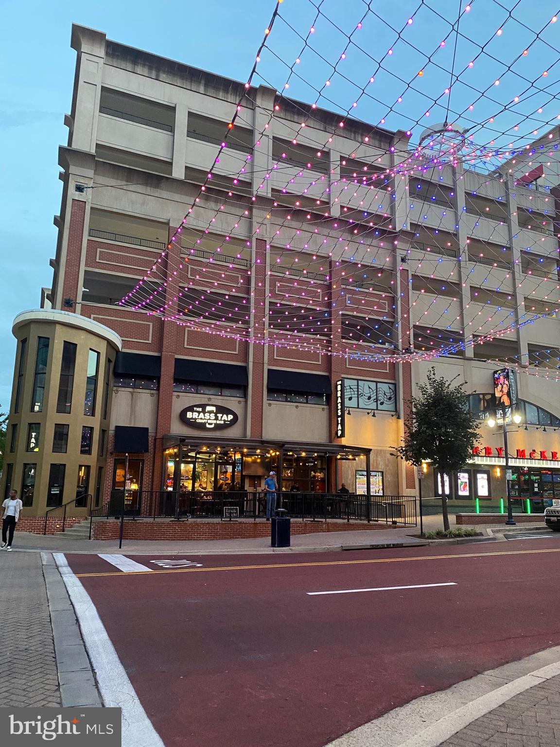 NATIONAL HARBOR - Residential Lease