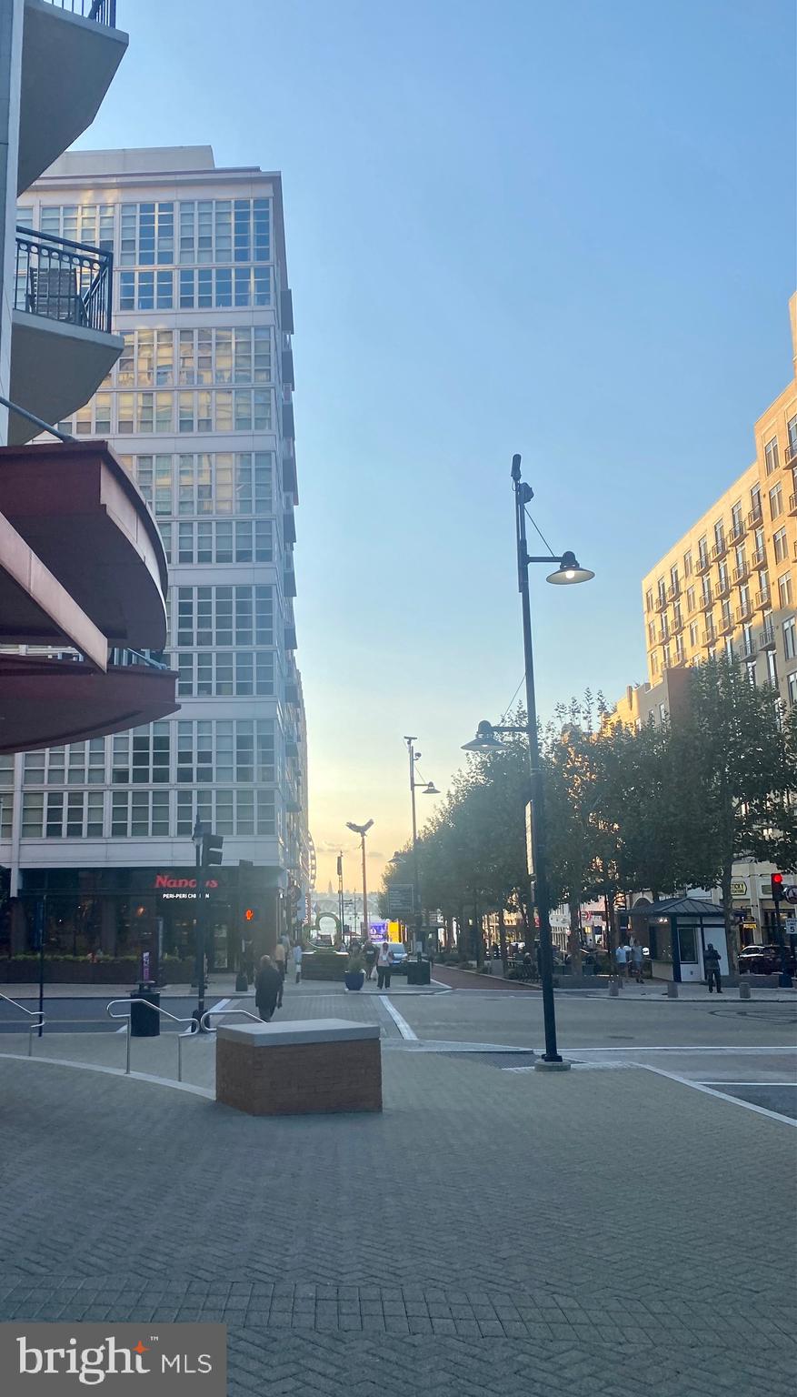 NATIONAL HARBOR - Residential Lease