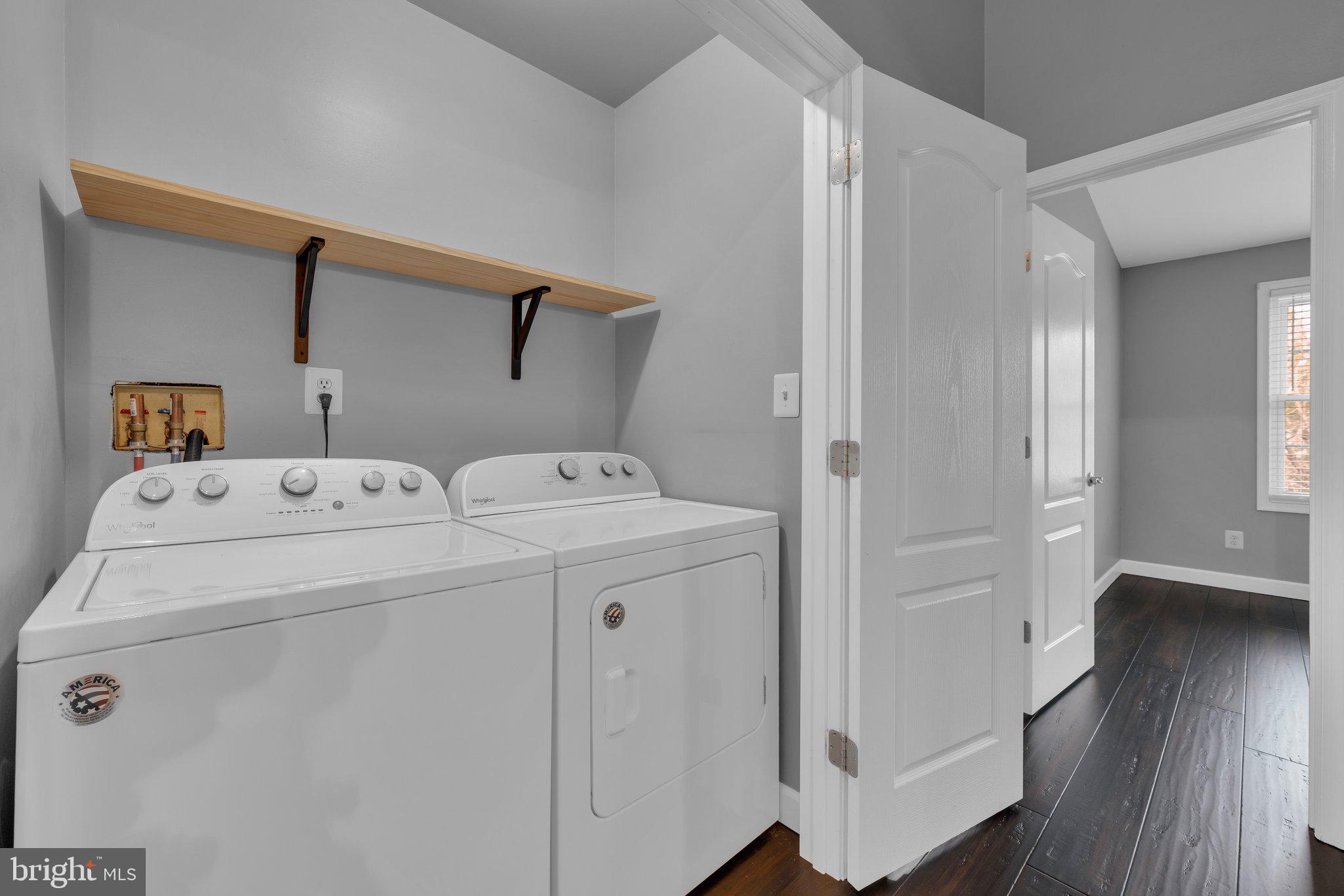 PINE VALLEY - Residential