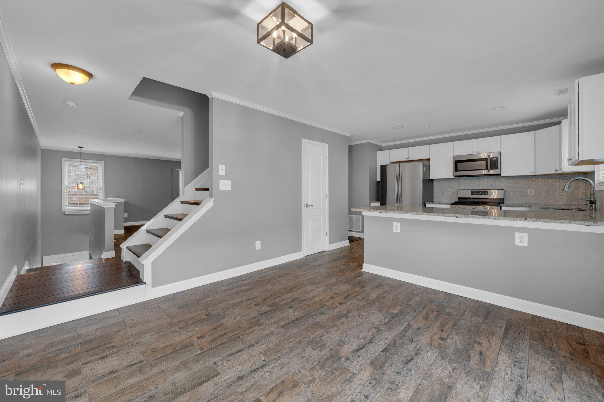 PINE VALLEY - Residential