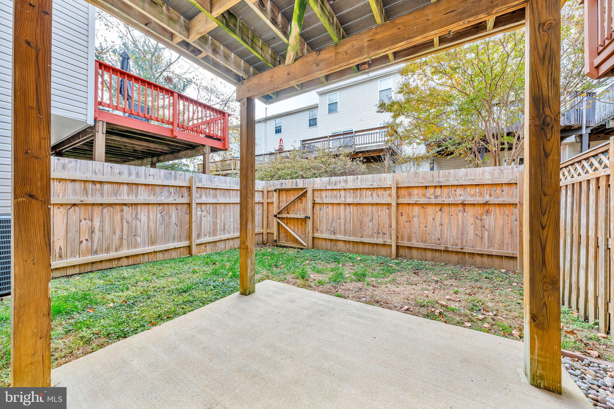 PINE VALLEY - Residential