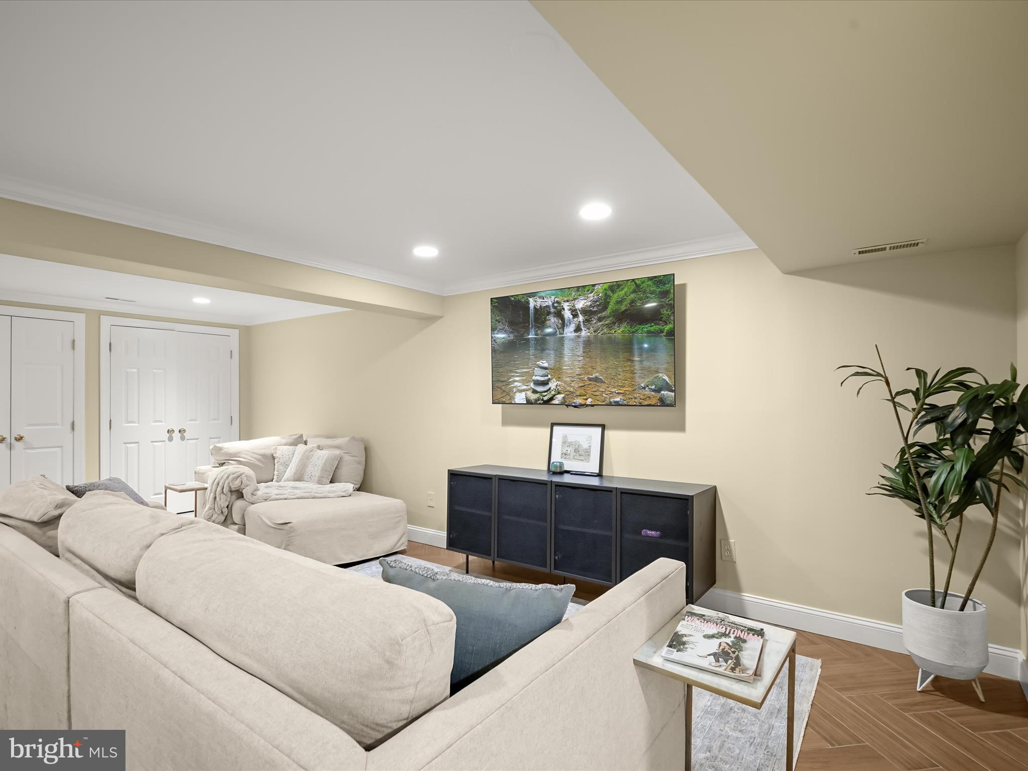 WICKFORD - Residential