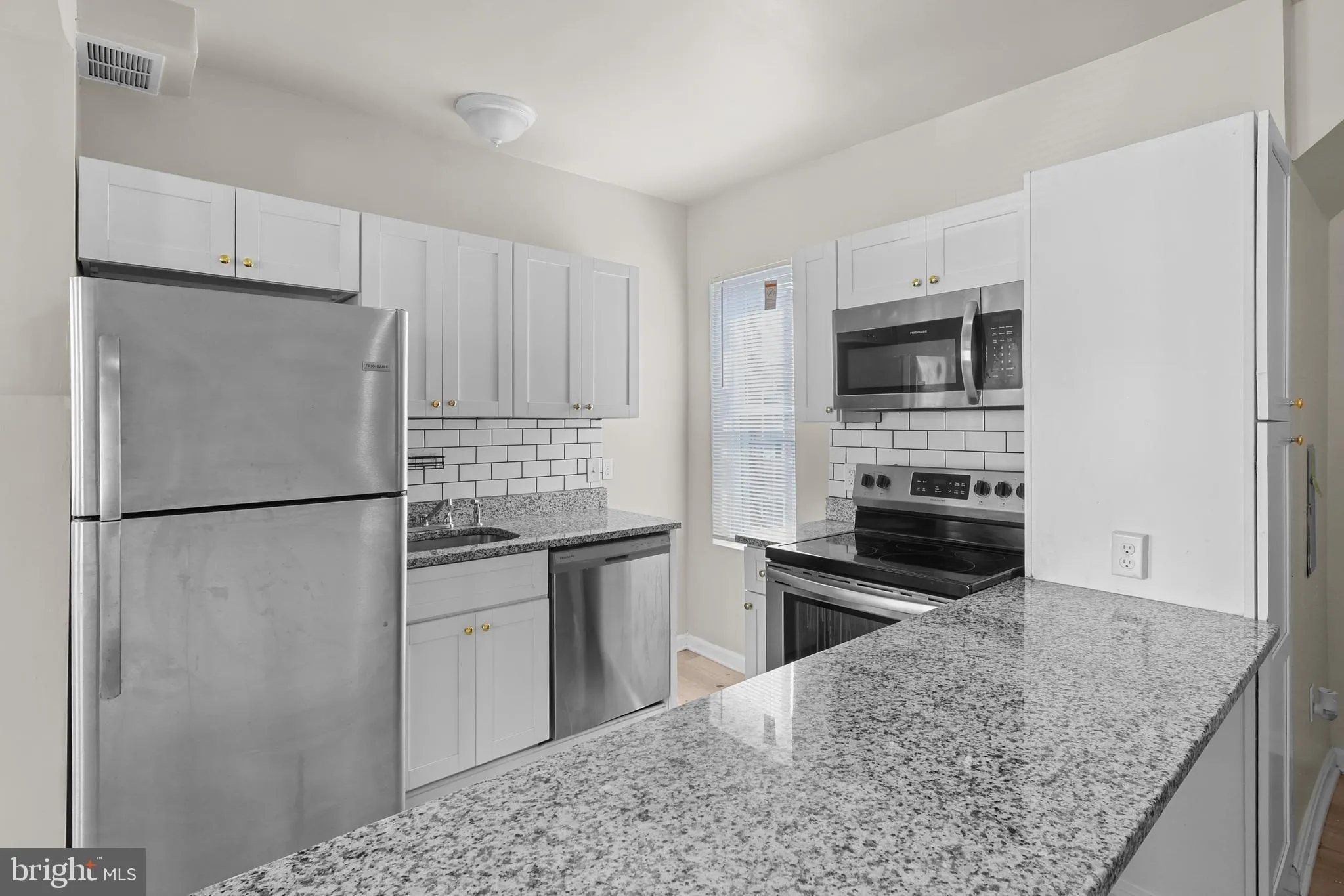 Baltimore, Maryland 21213, United States, 2 Bedrooms Bedrooms, ,1 BathroomBathrooms,Residential,Active,152678