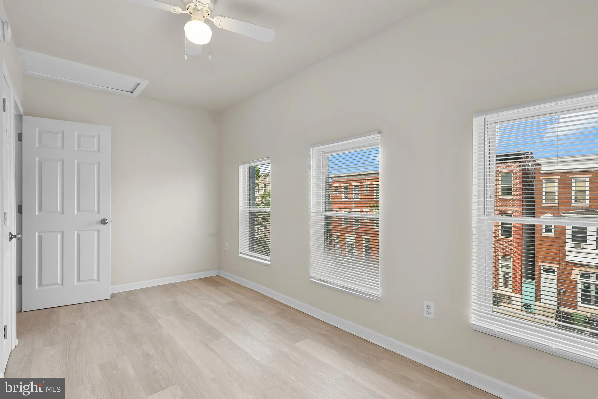 Baltimore, Maryland 21213, United States, 2 Bedrooms Bedrooms, ,1 BathroomBathrooms,Residential,Active,152678