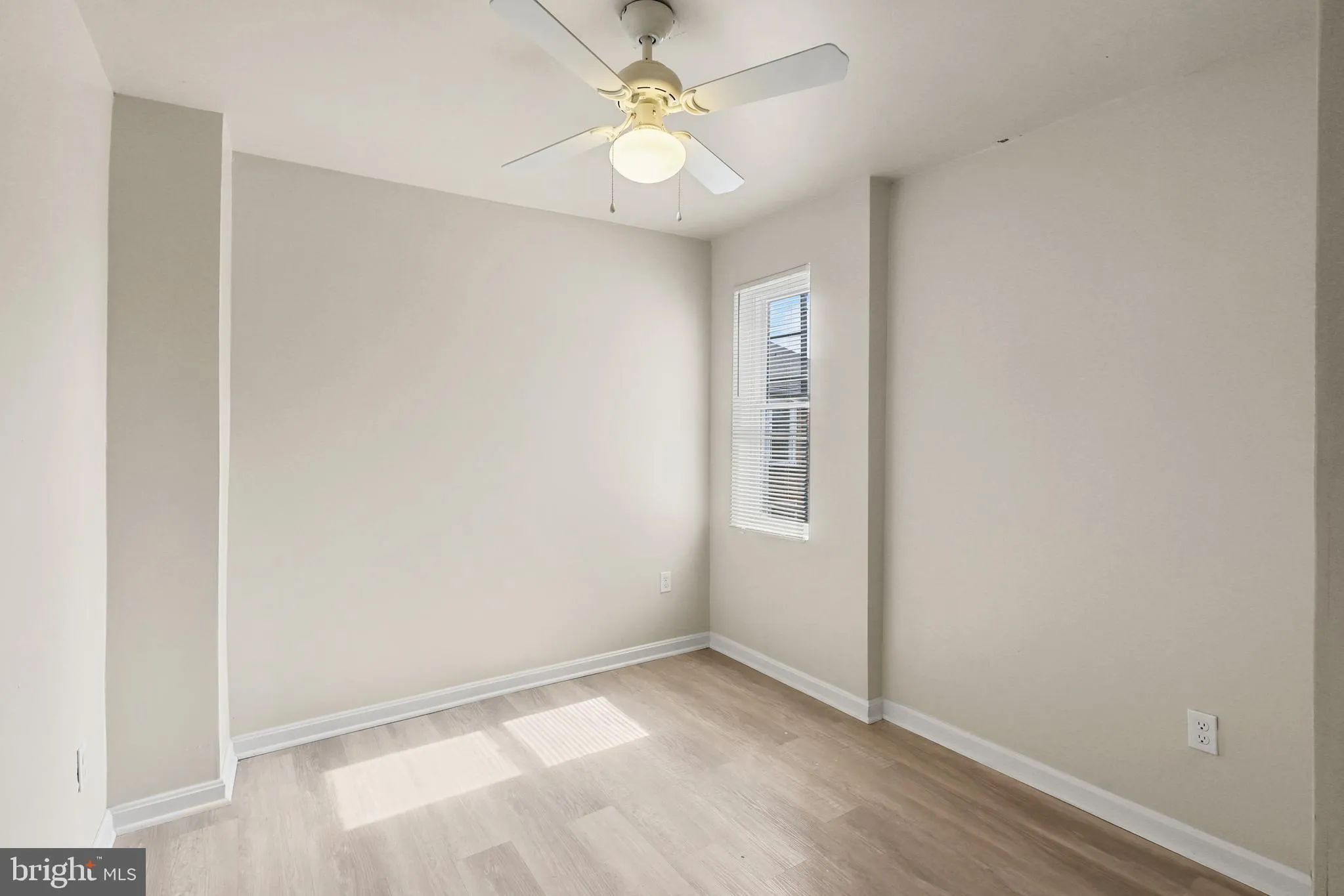 Baltimore, Maryland 21213, United States, 2 Bedrooms Bedrooms, ,1 BathroomBathrooms,Residential,Active,152678