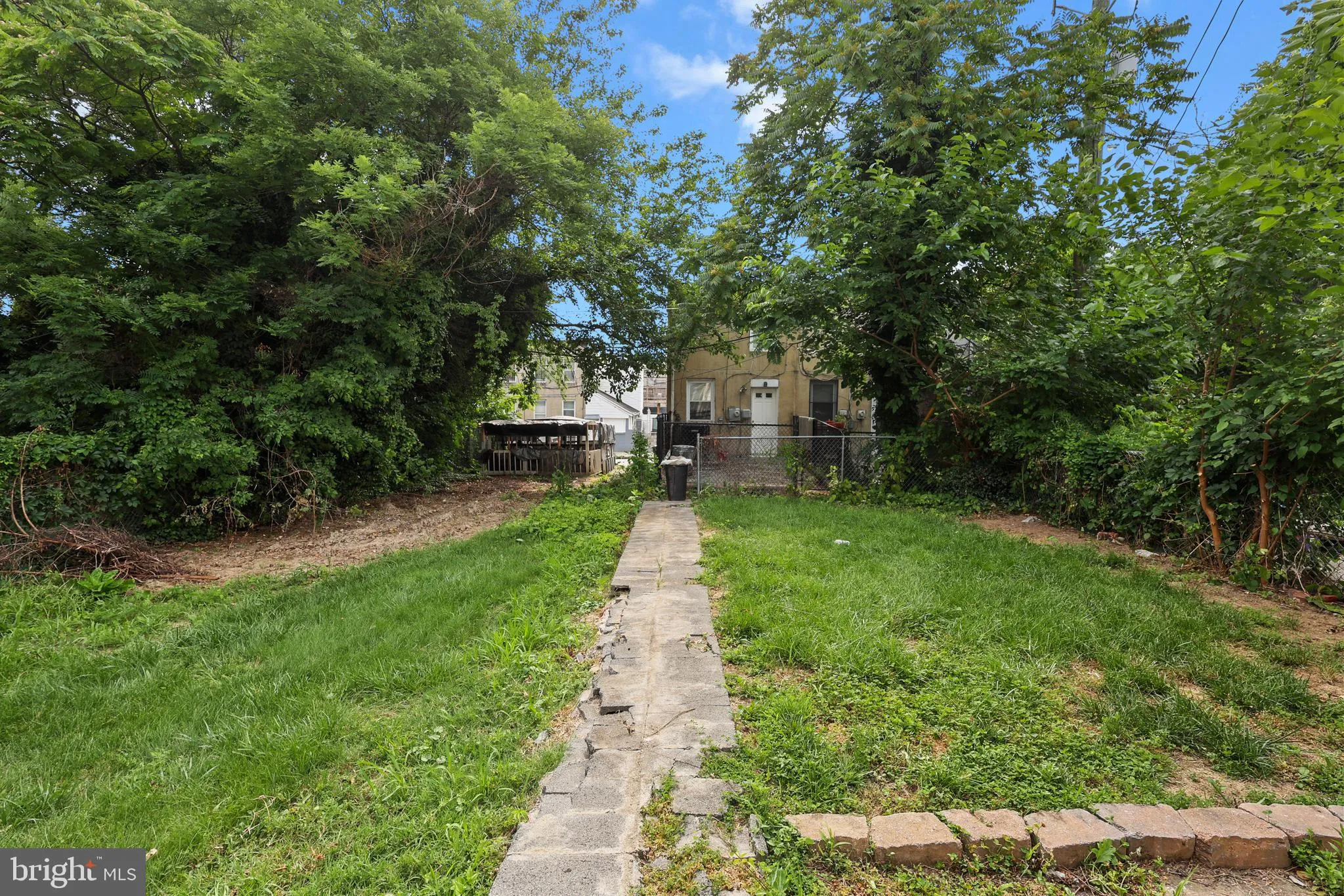 Baltimore, Maryland 21213, United States, 2 Bedrooms Bedrooms, ,1 BathroomBathrooms,Residential,Active,152678