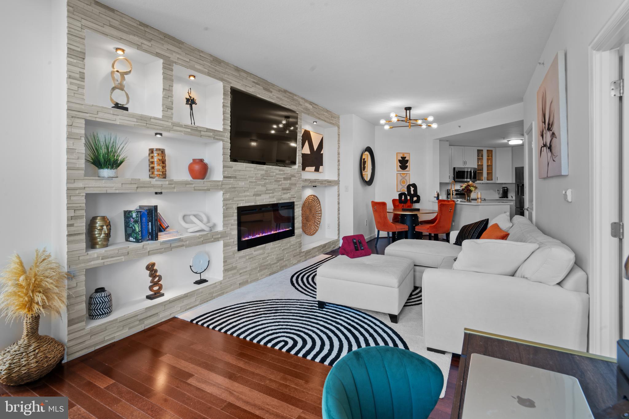 ONE NATIONAL HARBOR CONDOMINIUM - Residential