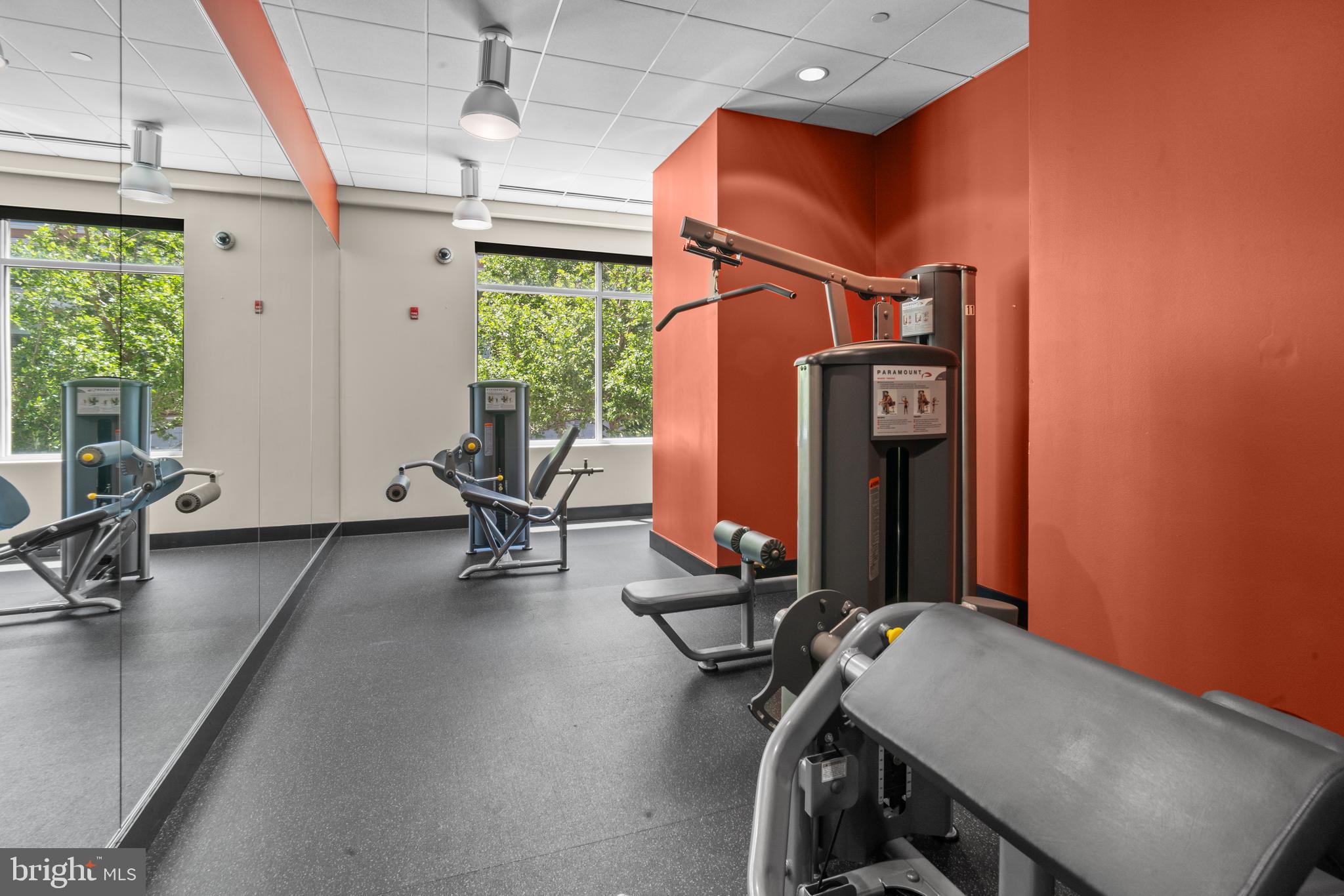 ONE NATIONAL HARBOR CONDOMINIUM - Residential