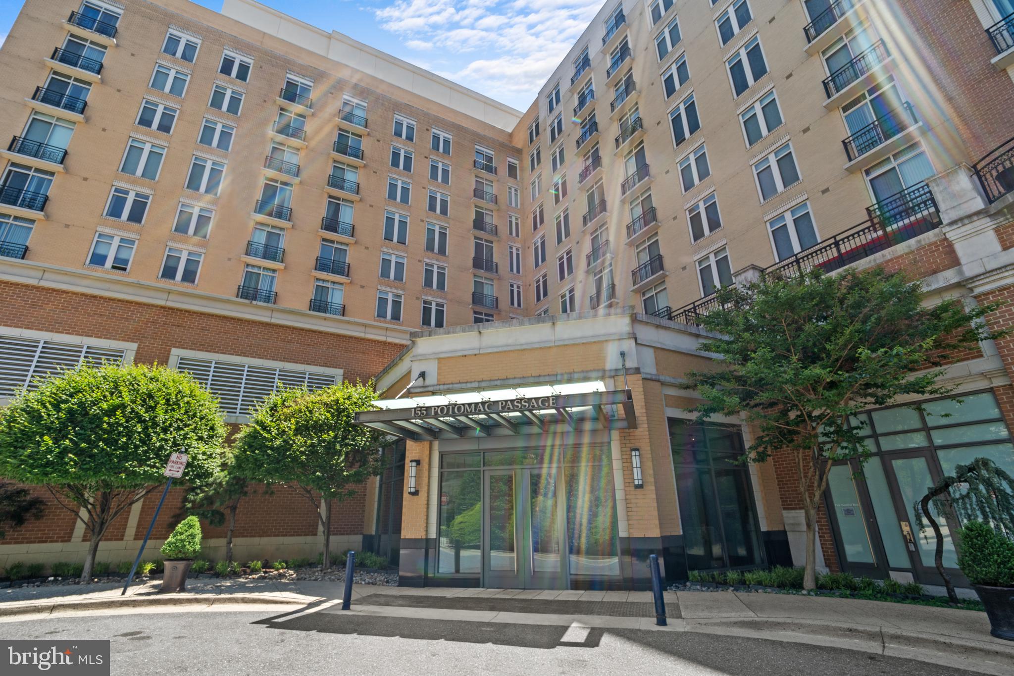 155 POTOMAC PASSAGE 809