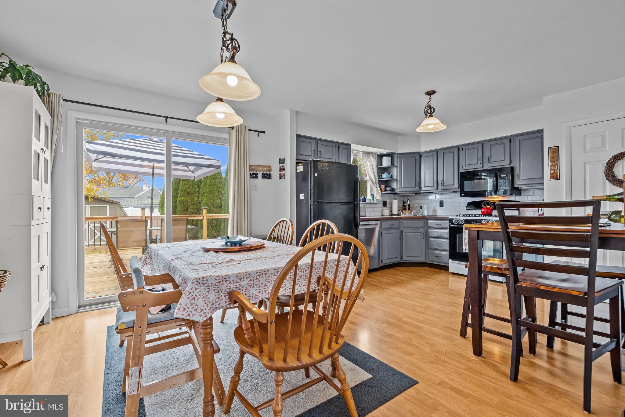 BROOKDALE - Residential