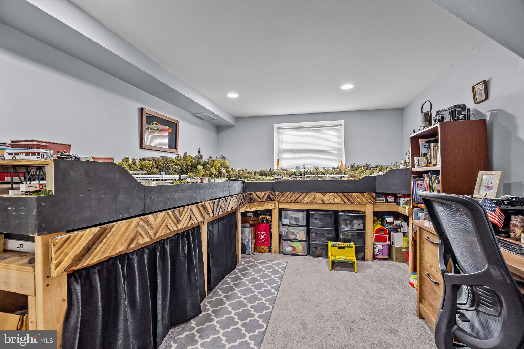 BROOKDALE - Residential