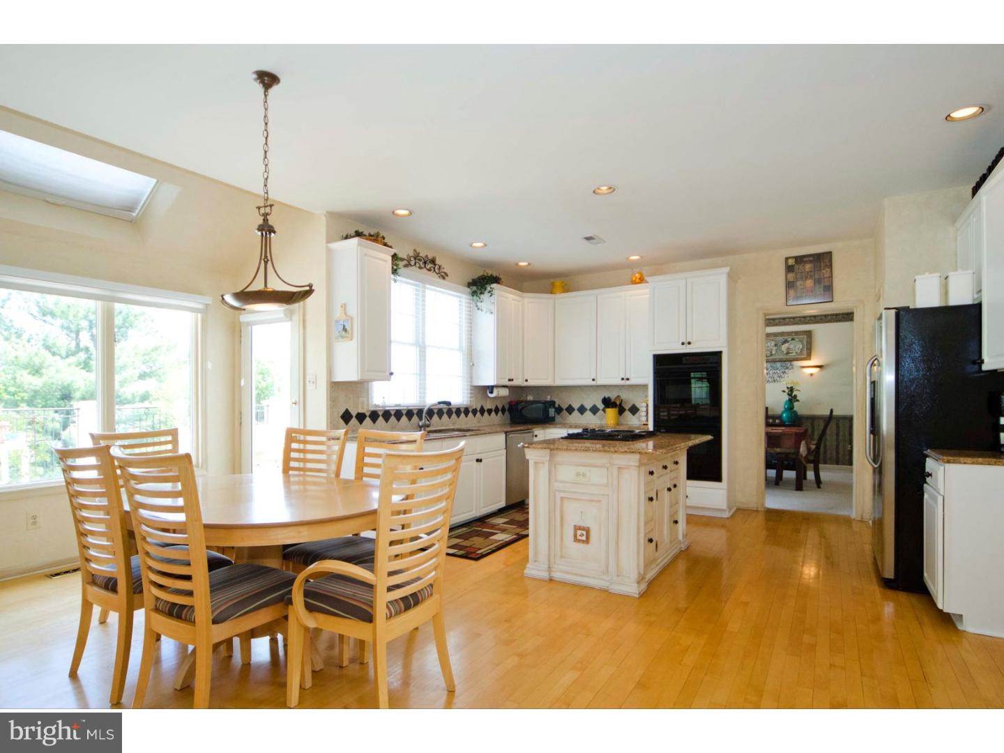 CREEKSIDE AT BLUE BELL - Residential Lease