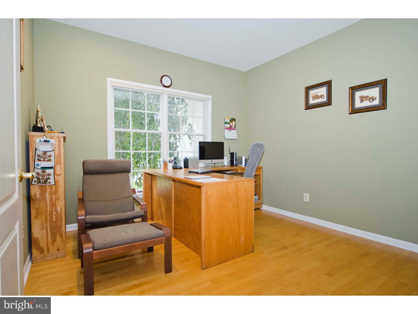 CREEKSIDE AT BLUE BELL - Residential Lease