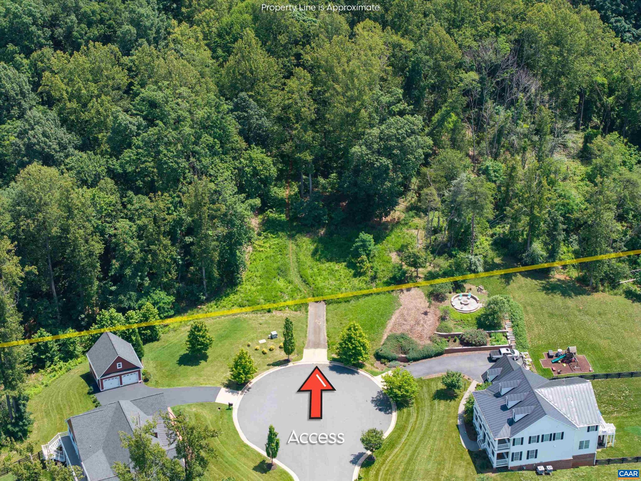 HYLAND RIDGE DR R2