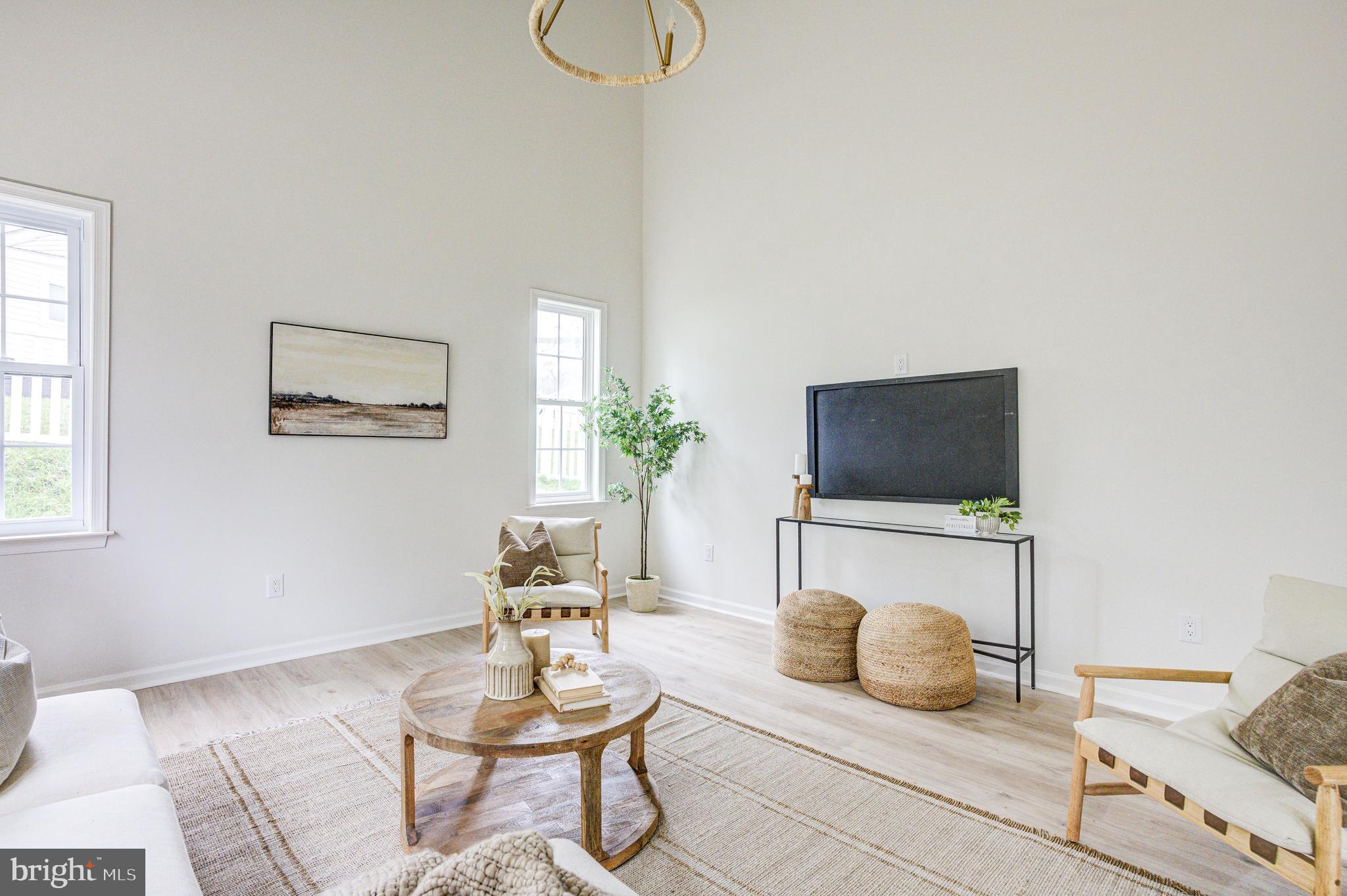 MAHOGANY PARK - Residential