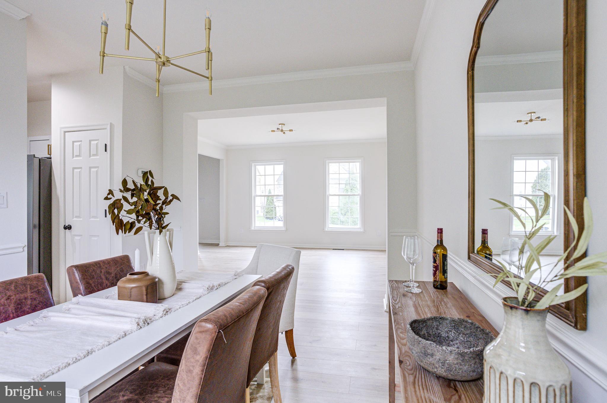 MAHOGANY PARK - Residential