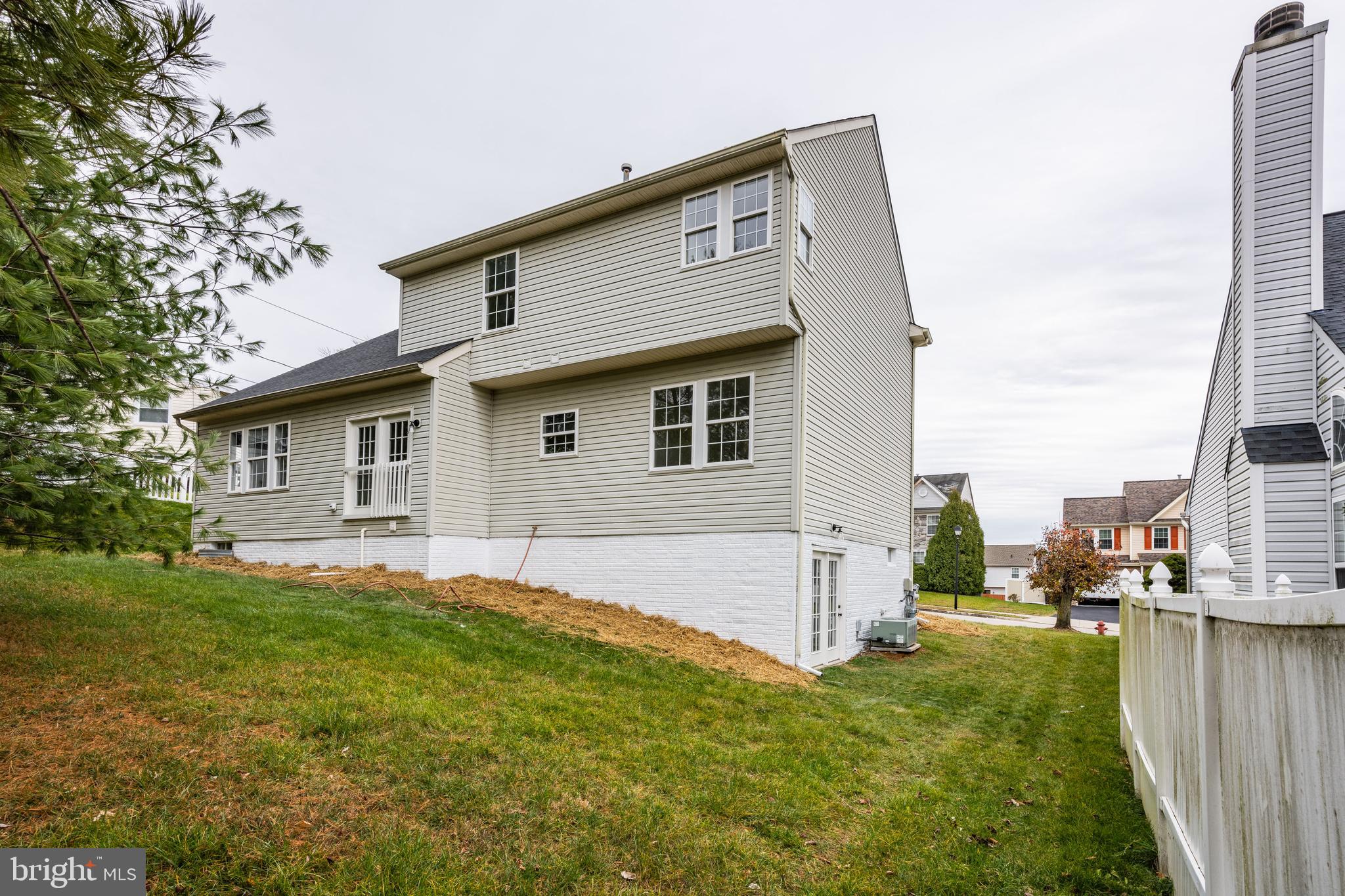 MAHOGANY PARK - Residential